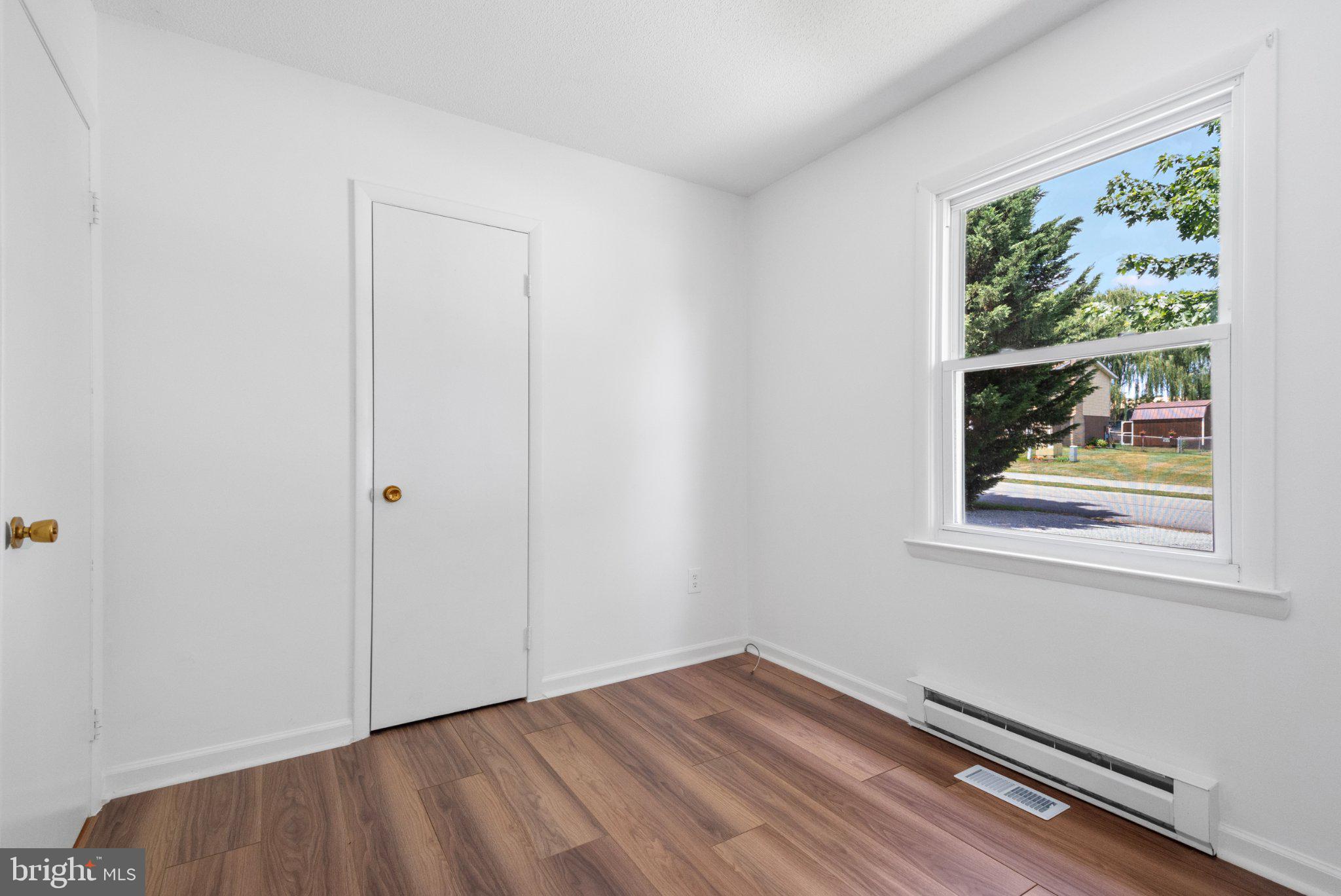PATRICK HENRY ESTATES - Residential