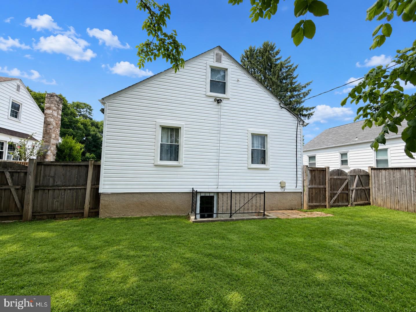 GWYNNLAKE PARK - Residential