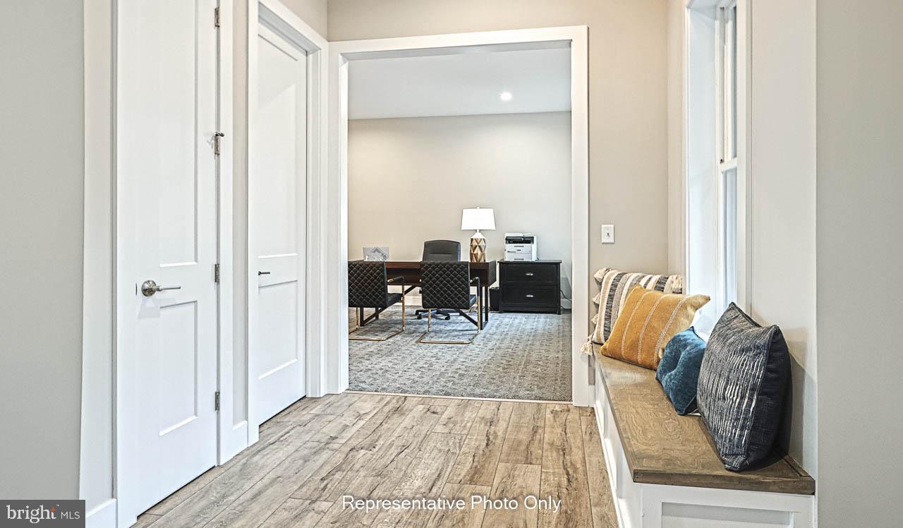 HAWK VALLEY - Residential
