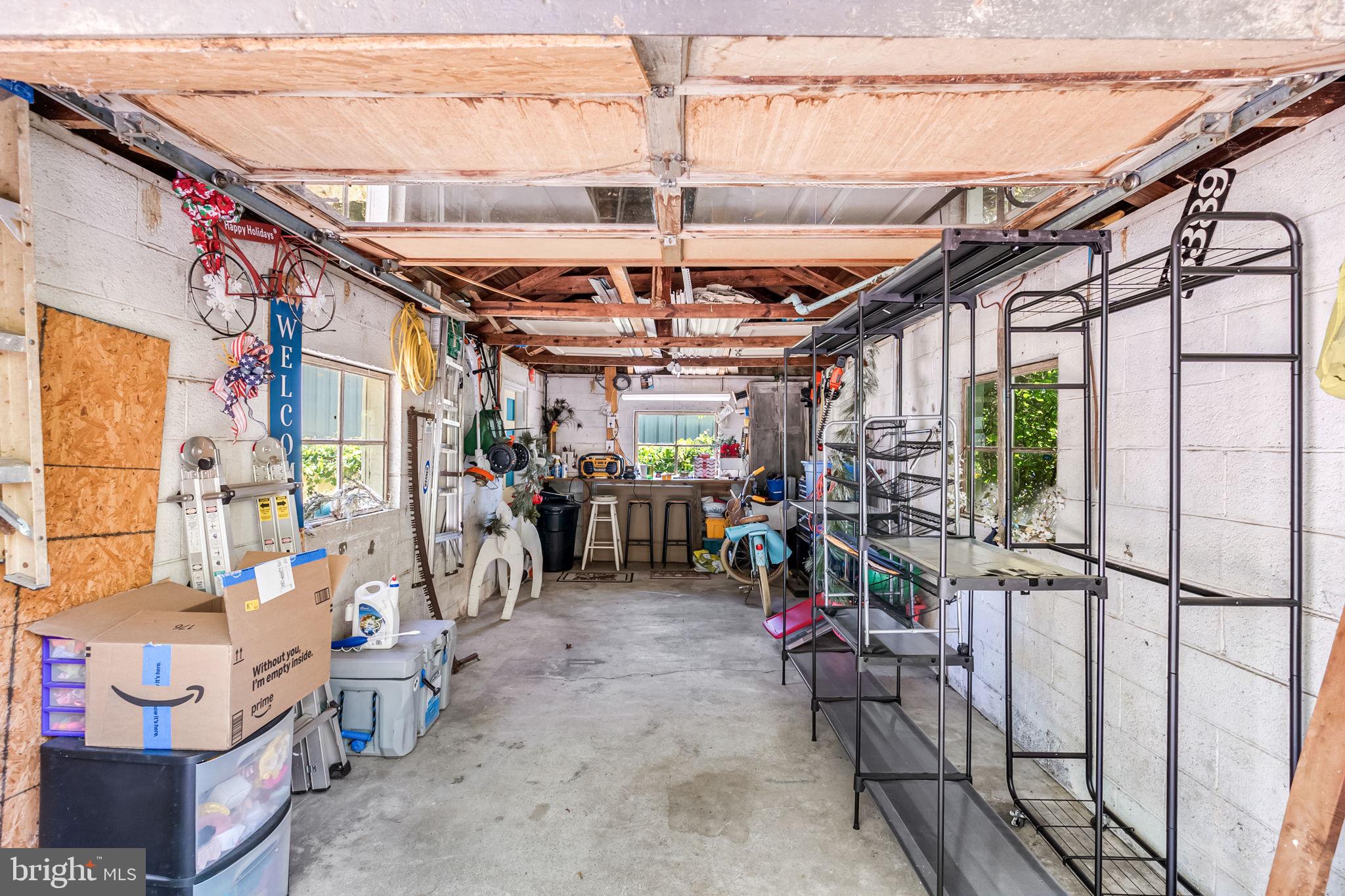 FARMER FAMILY - Residential