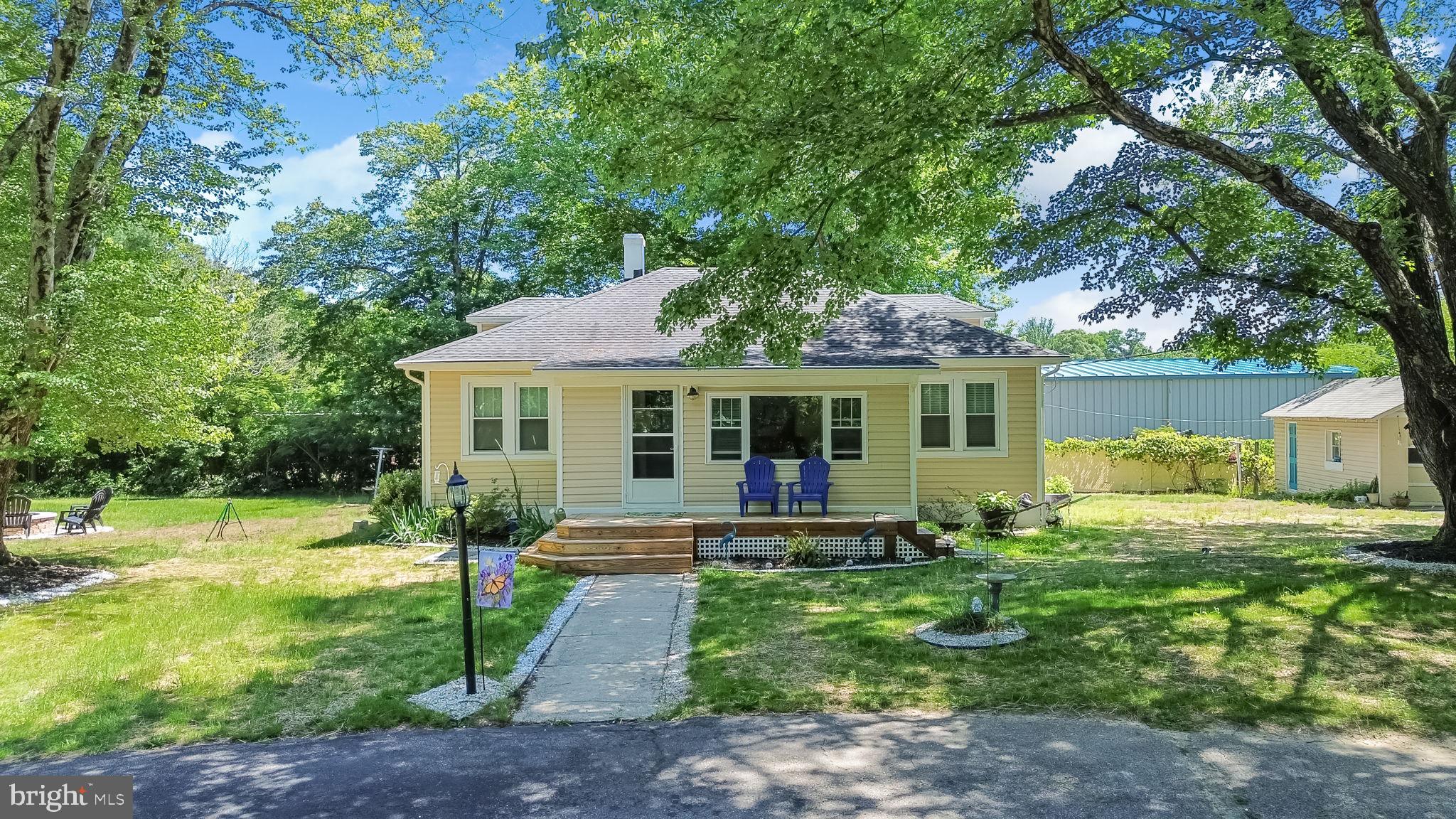 FARMER FAMILY - Residential