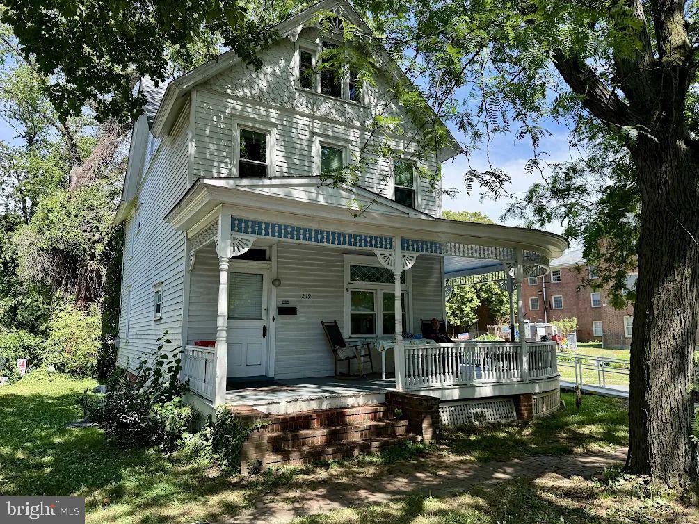 CAPITOL PARK - Residential