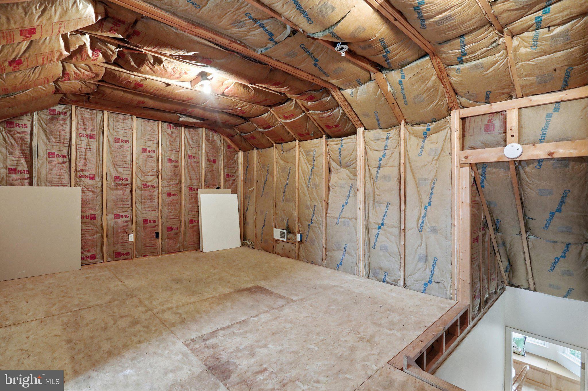 MAPLE VALLEY ESTATES - Residential