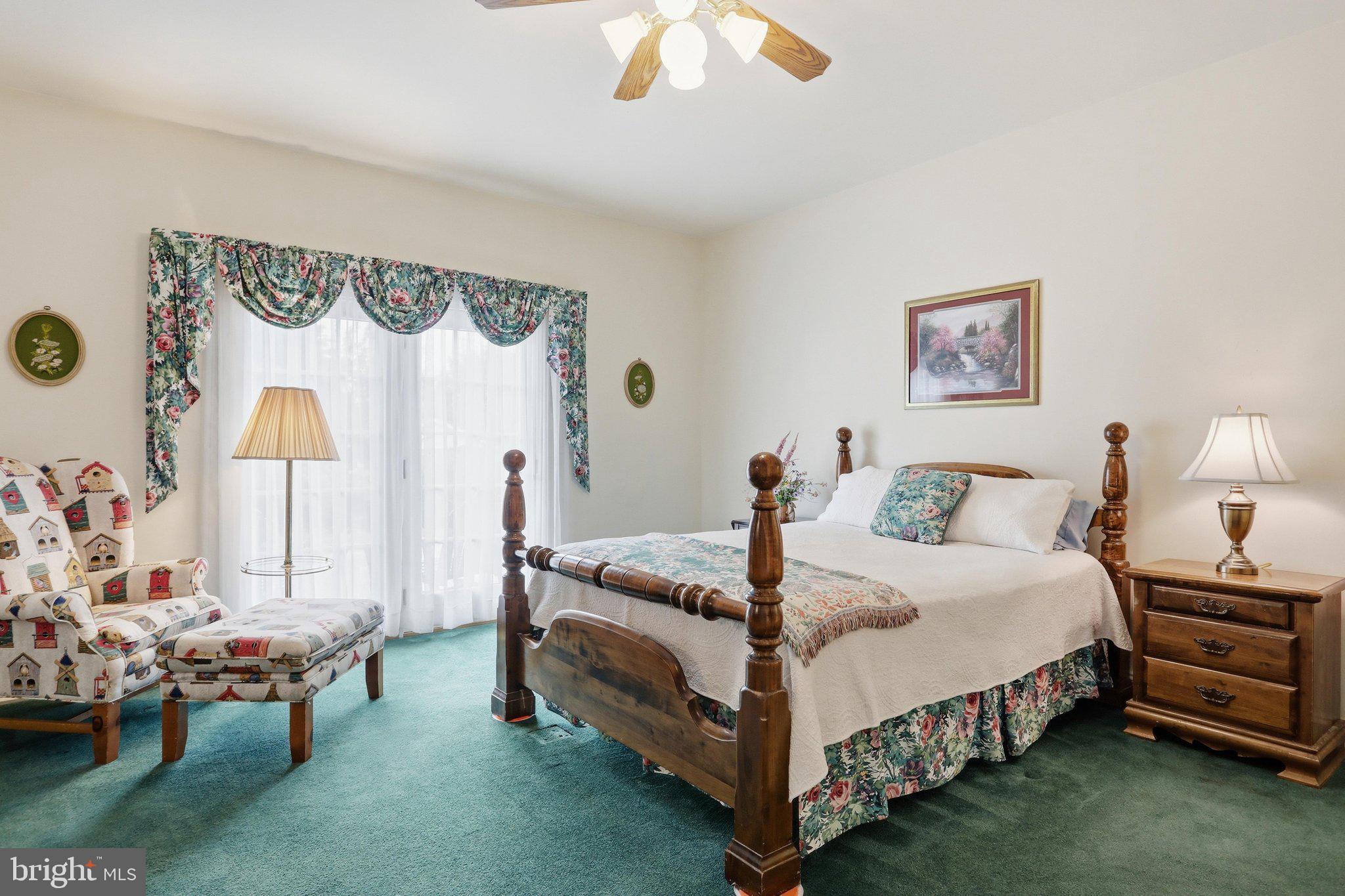 MAPLE VALLEY ESTATES - Residential