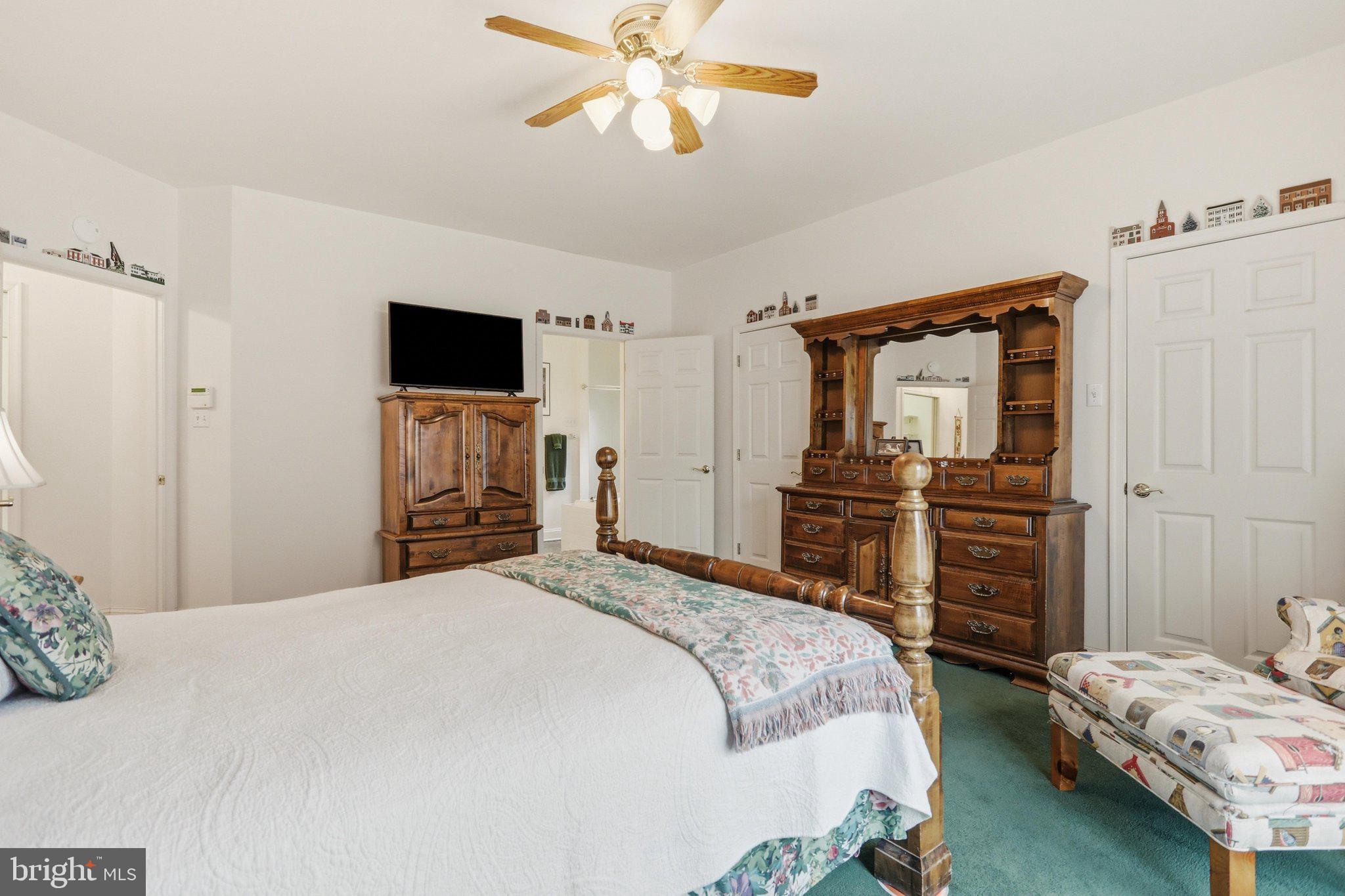 MAPLE VALLEY ESTATES - Residential