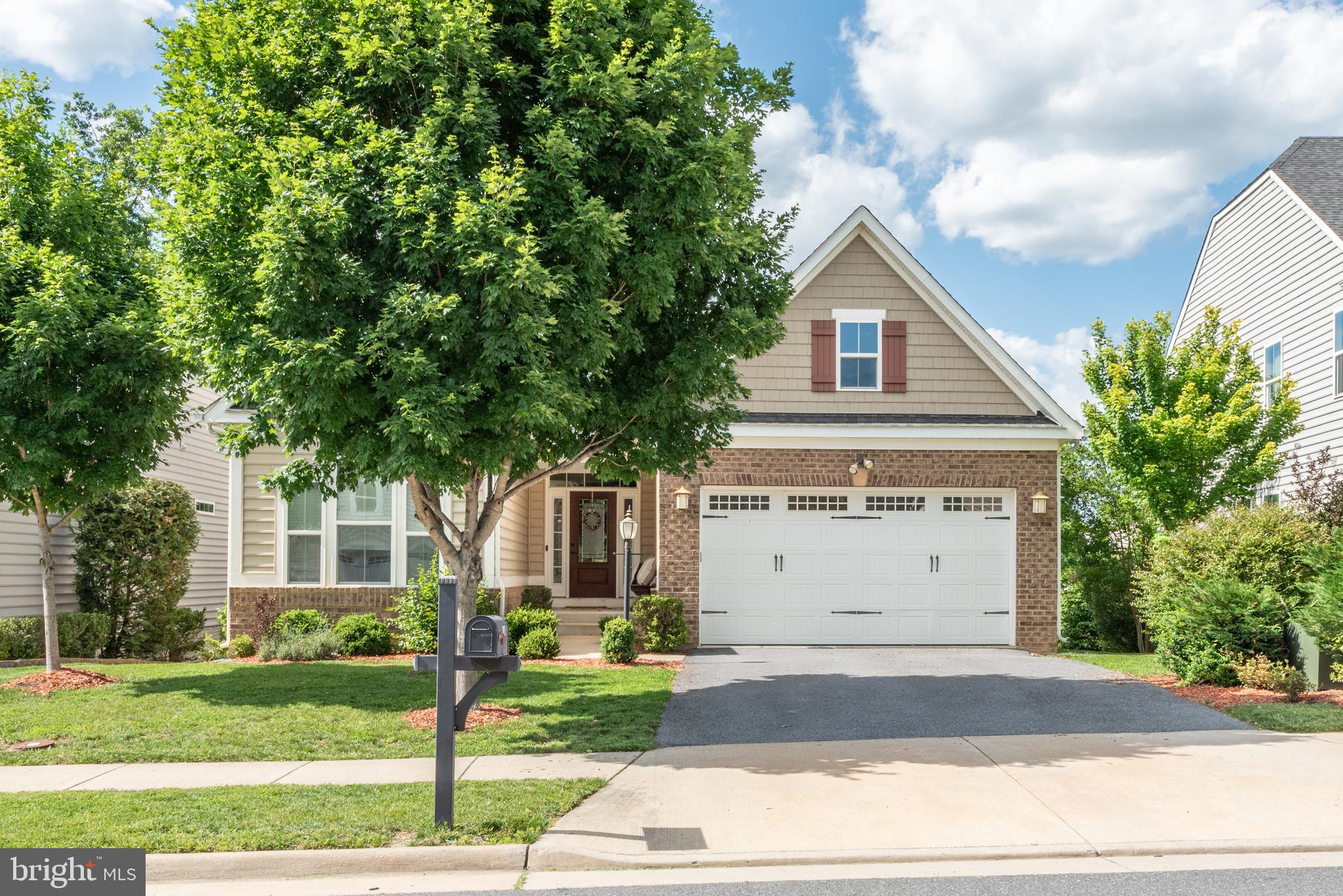 LAKE FREDERICK - Residential