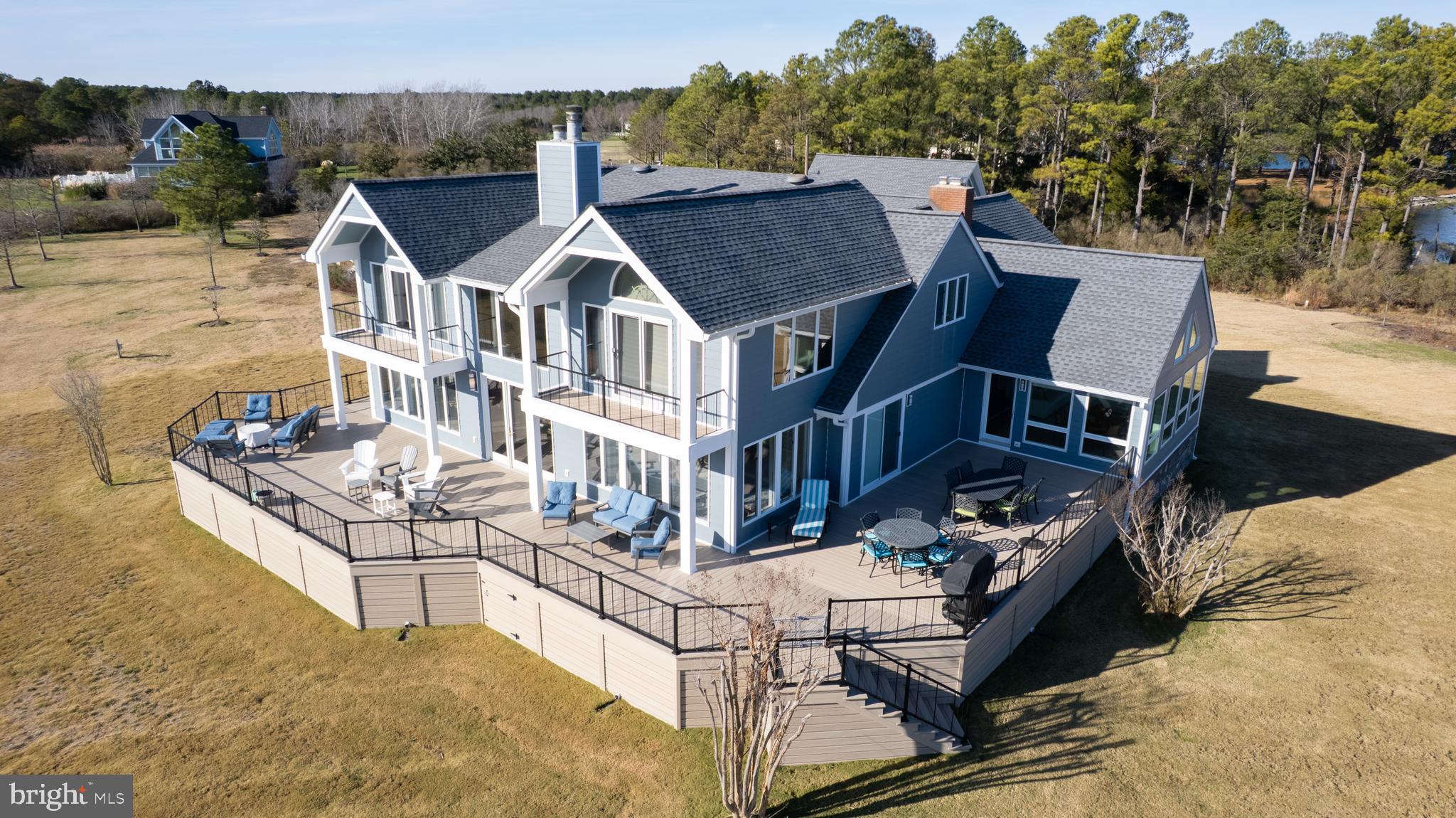 HERON HARBOR - Residential