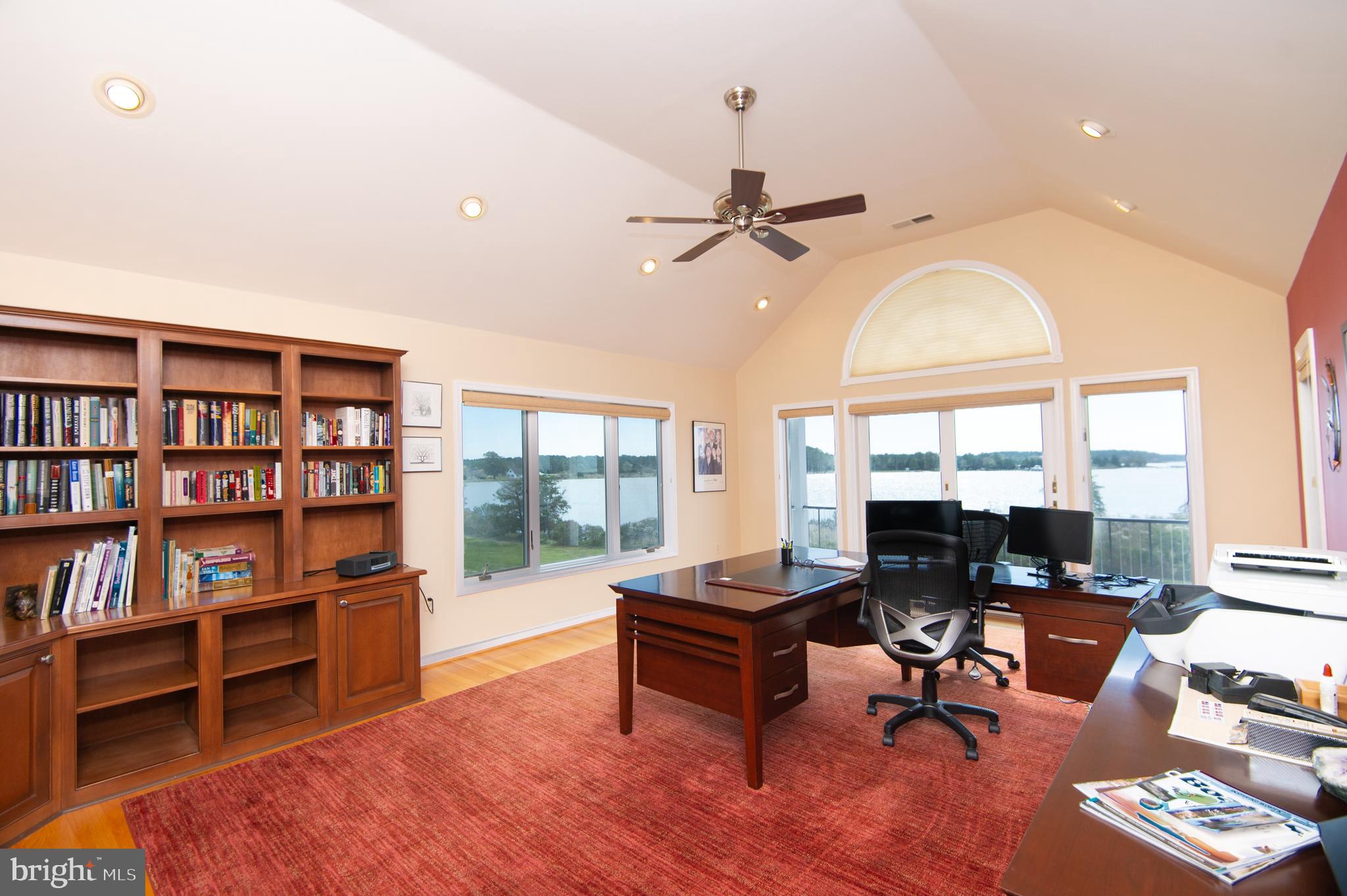 HERON HARBOR - Residential