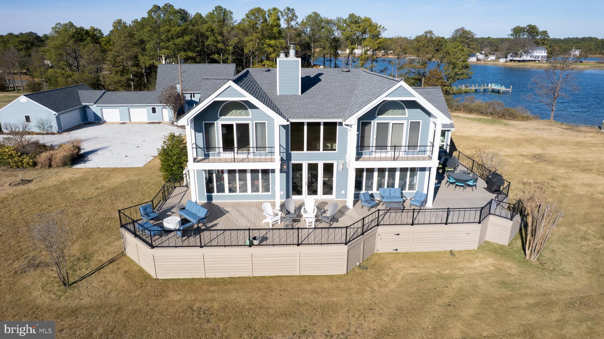 HERON HARBOR - Residential