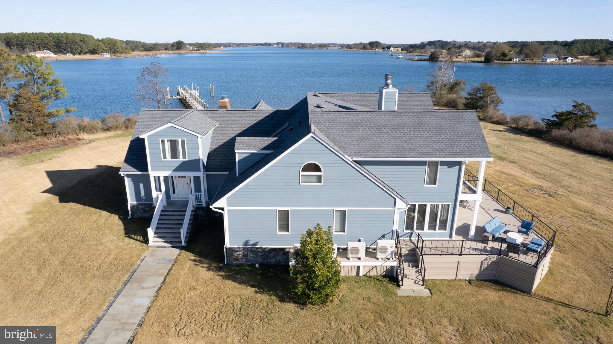 HERON HARBOR - Residential