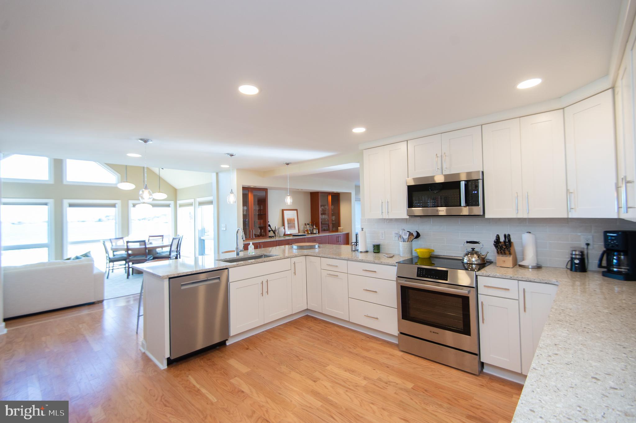 HERON HARBOR - Residential