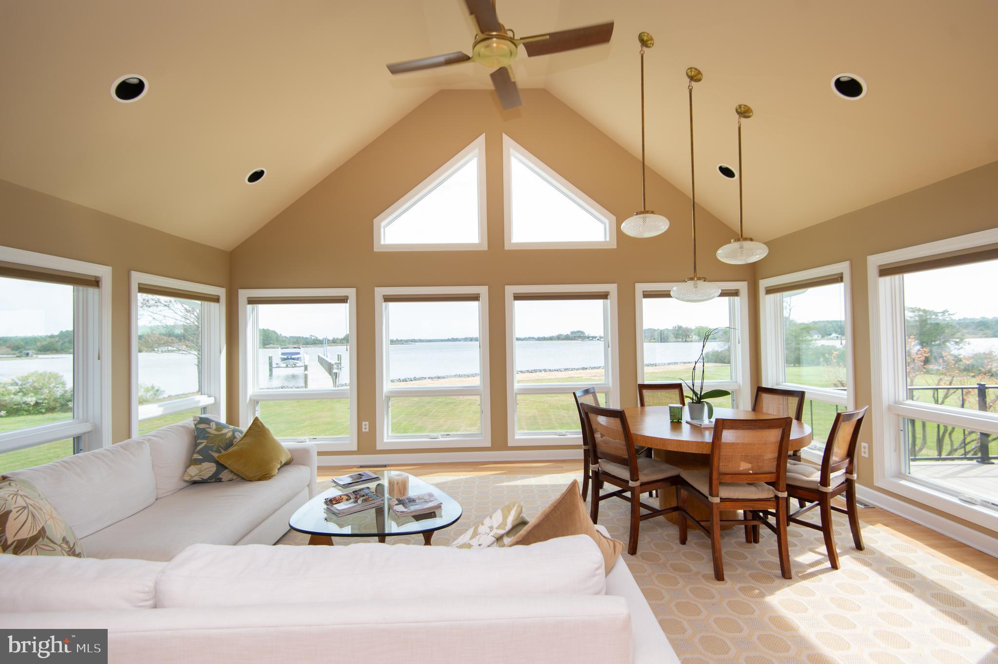 HERON HARBOR - Residential