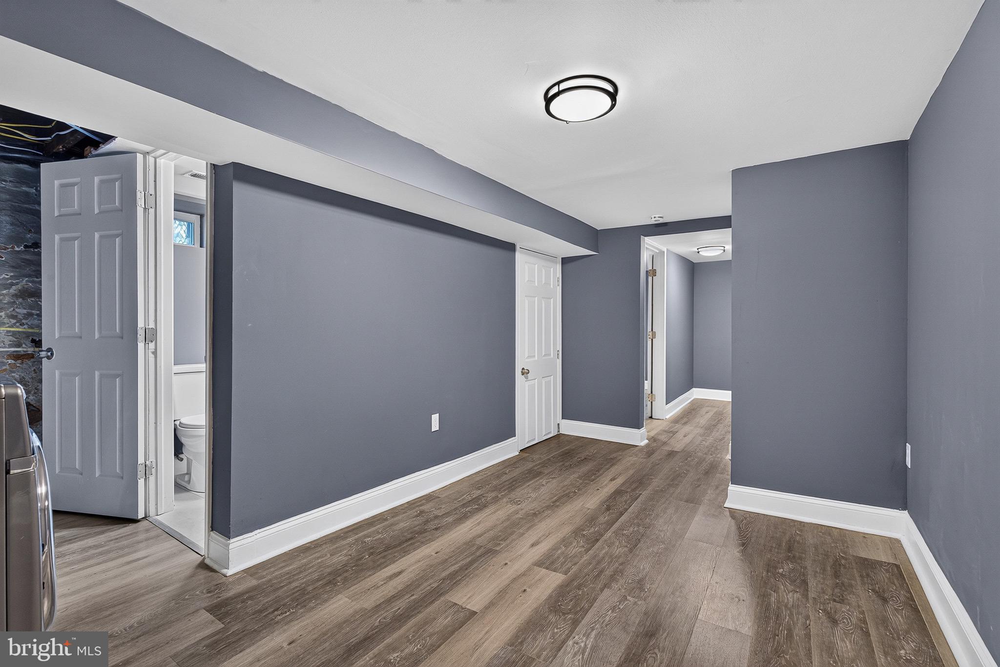 GLEN OAKS - Residential