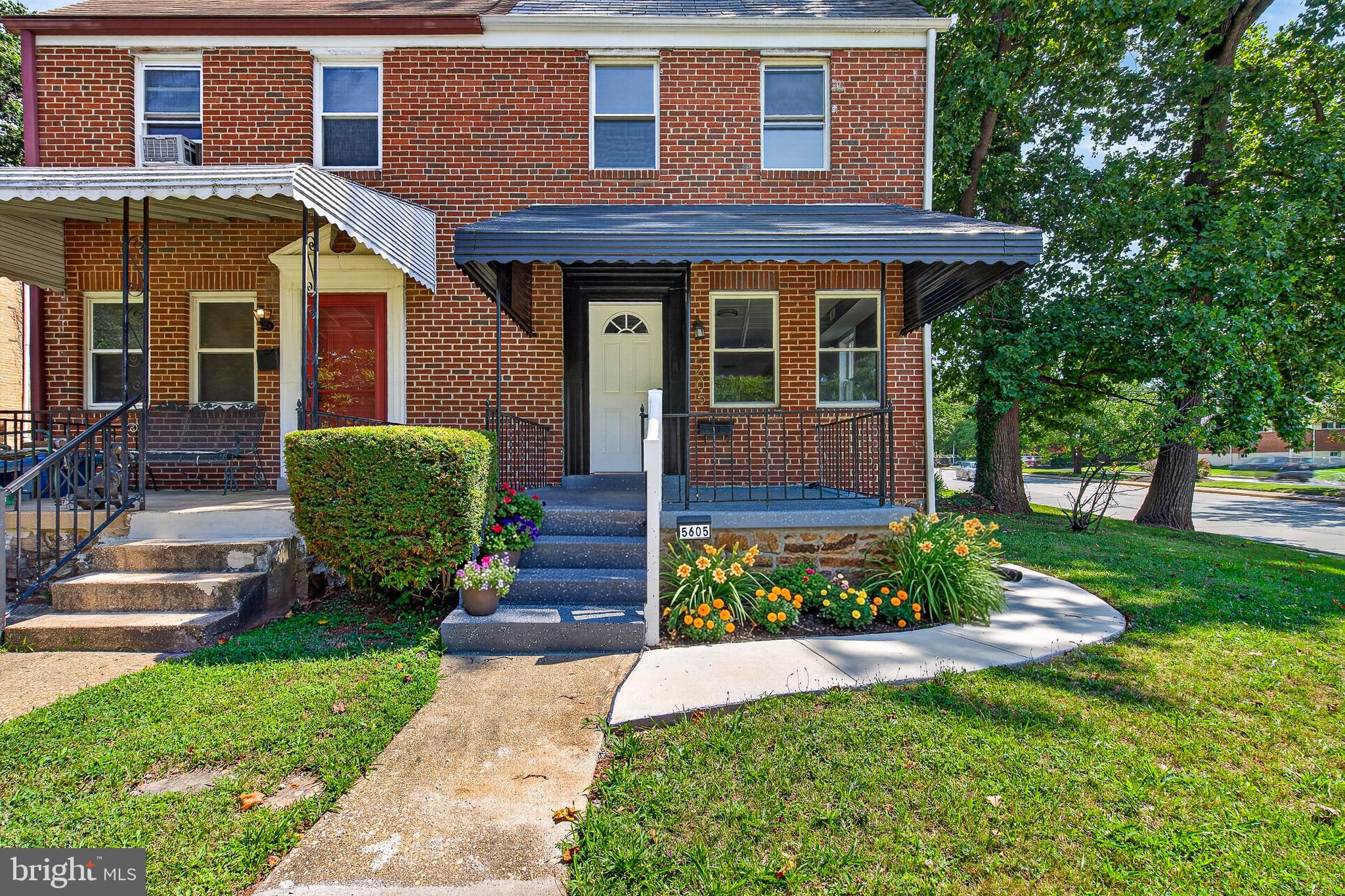 GLEN OAKS - Residential