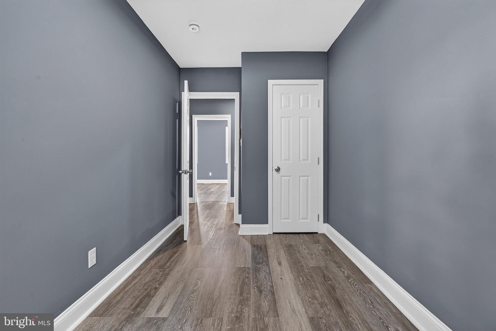 GLEN OAKS - Residential