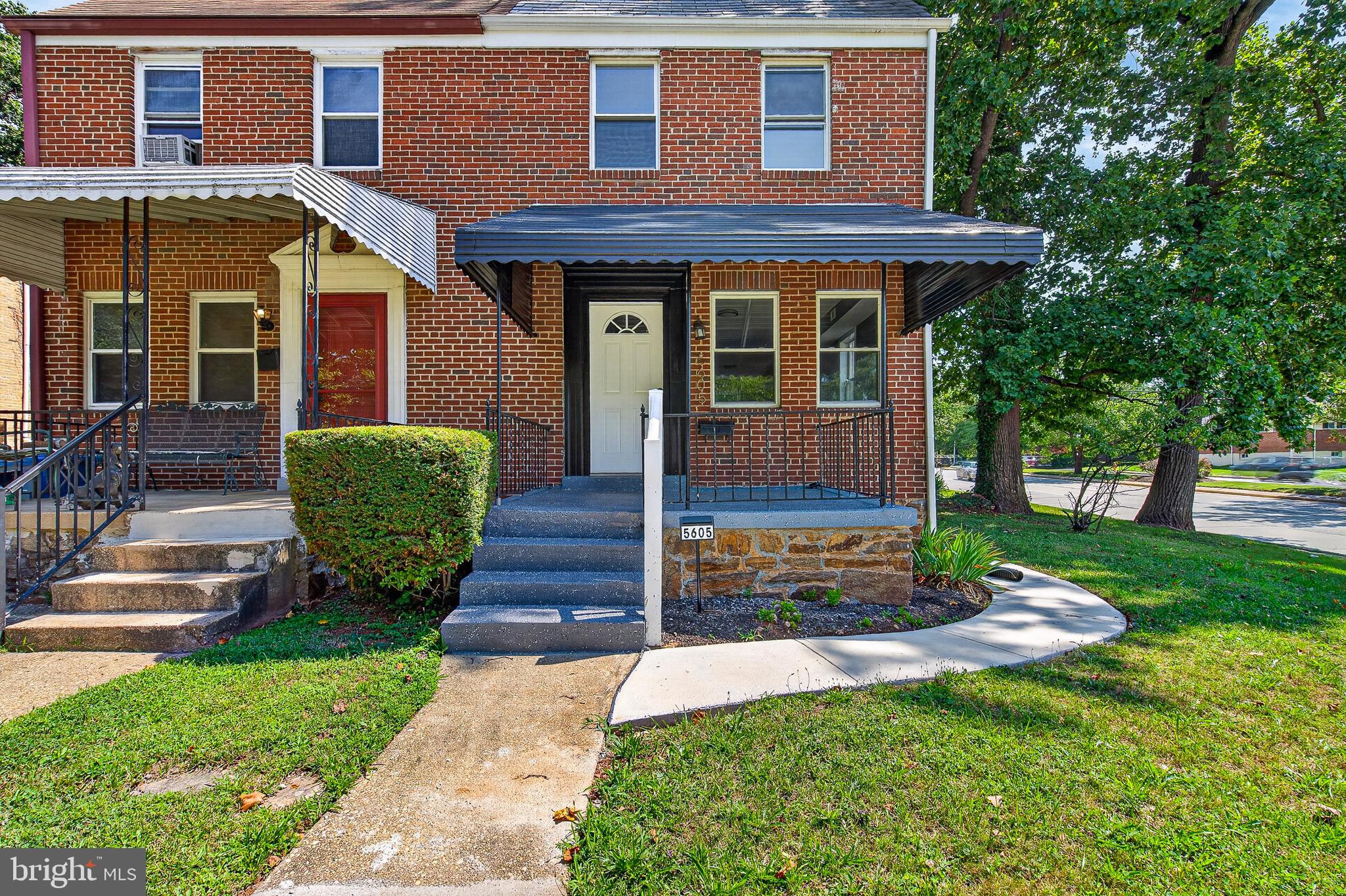 GLEN OAKS - Residential