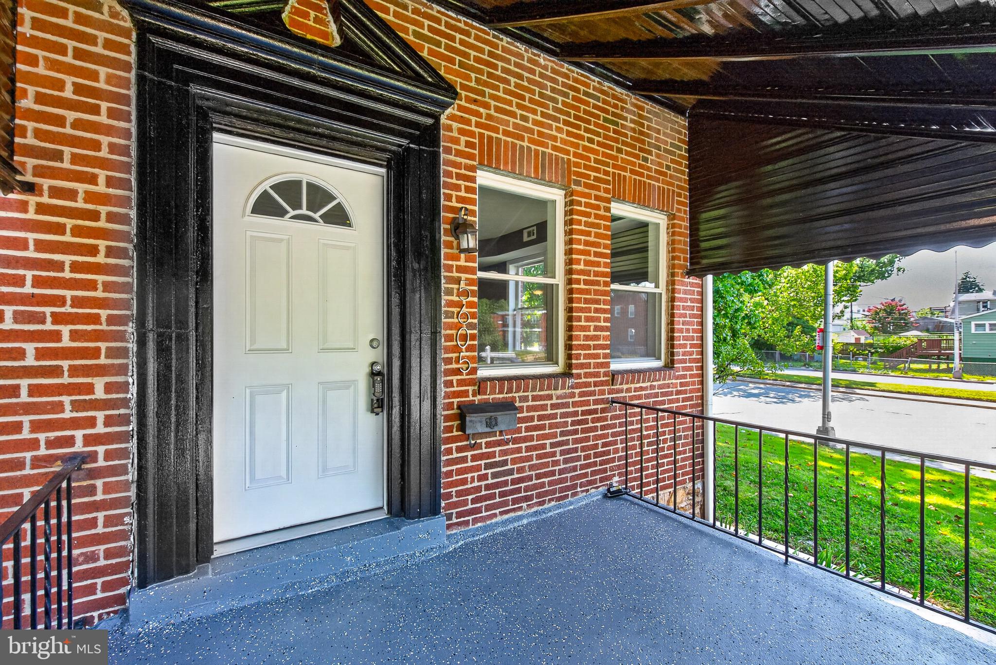 GLEN OAKS - Residential