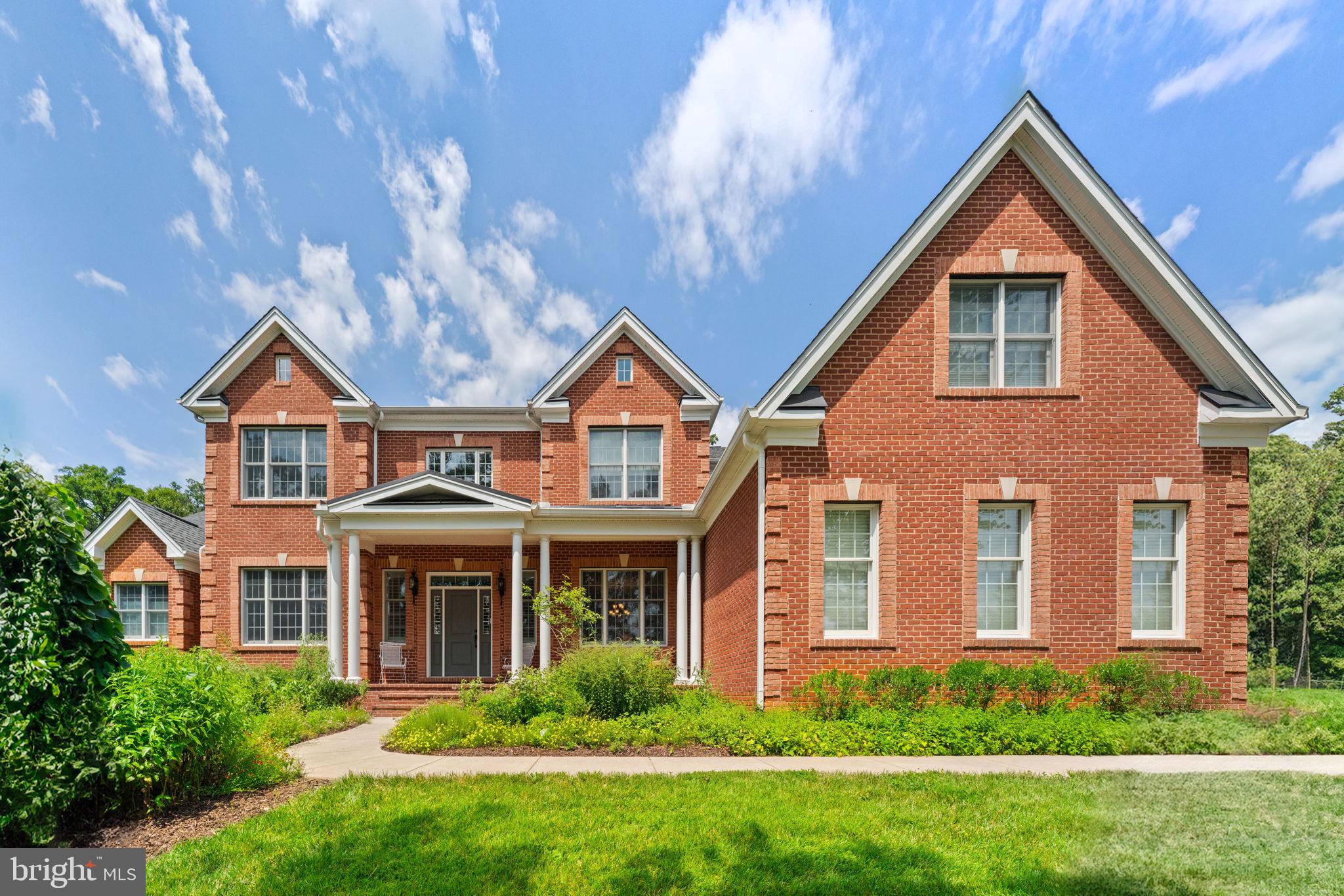 DOMINION VALLEY COUNTRY CLUB - Residential