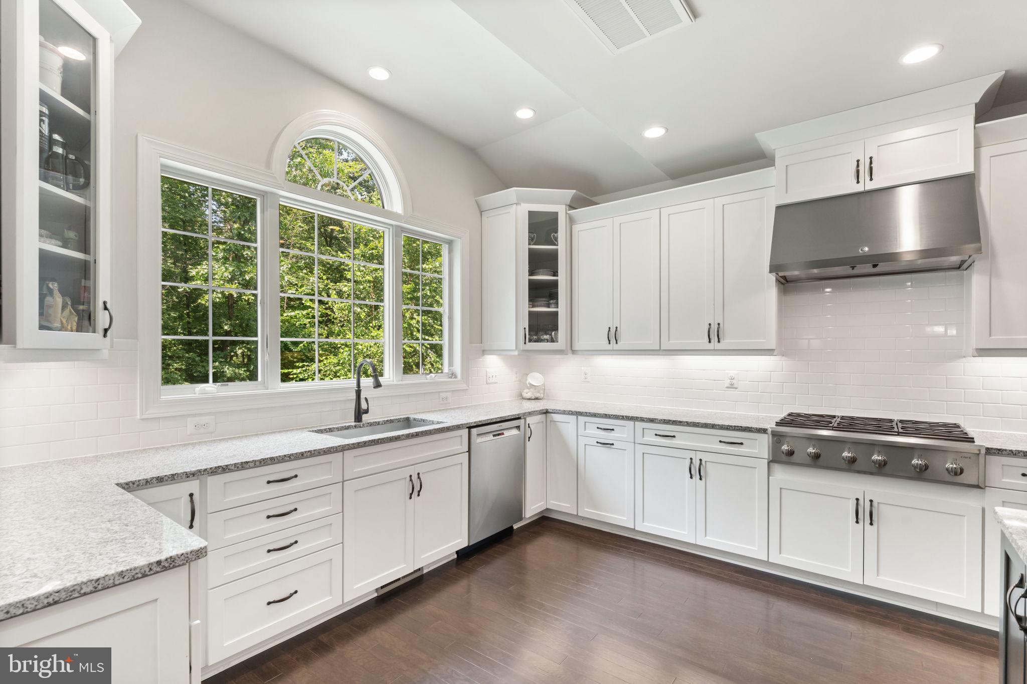 DOMINION VALLEY COUNTRY CLUB - Residential