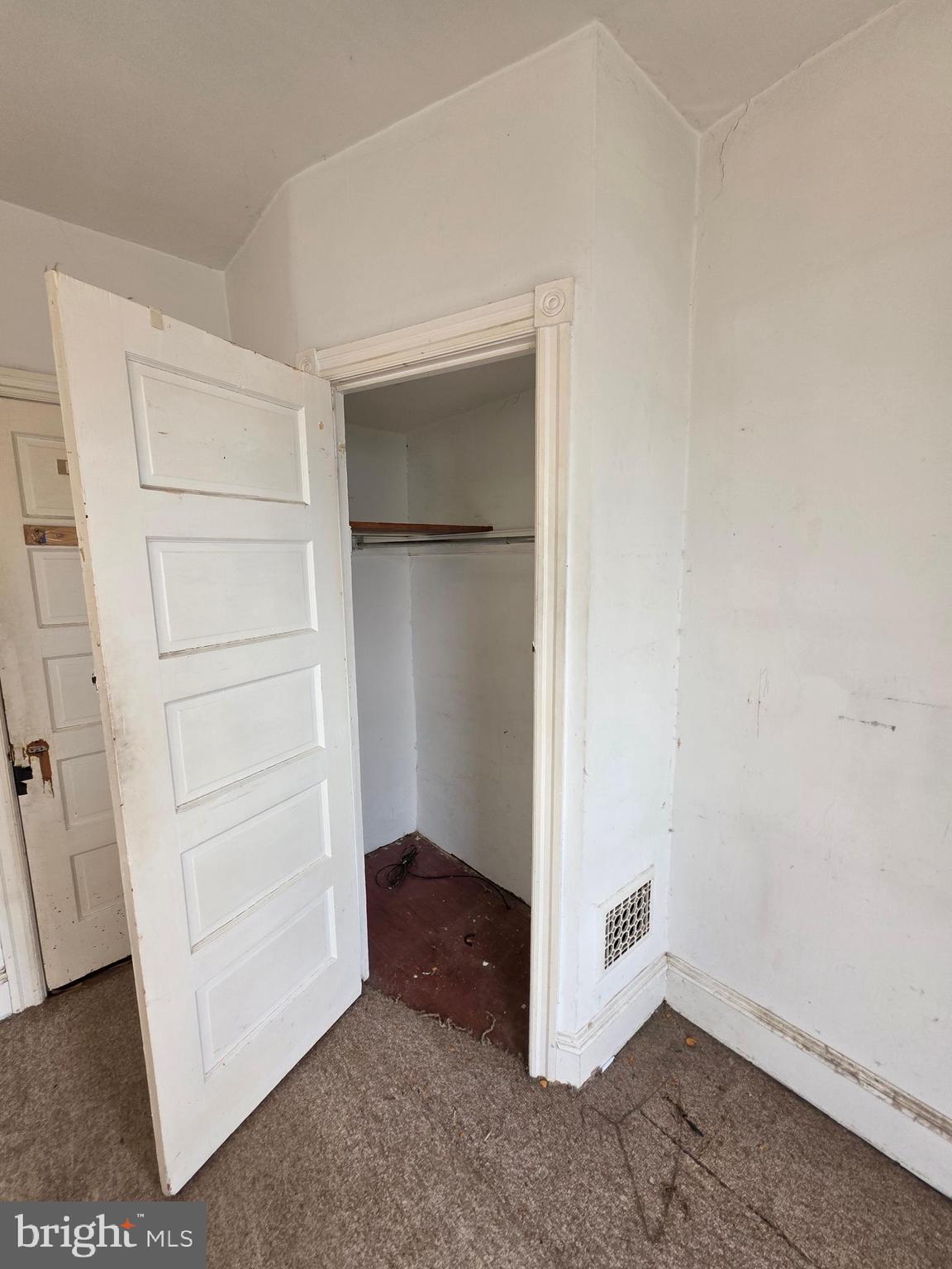 OLNEY - Residential
