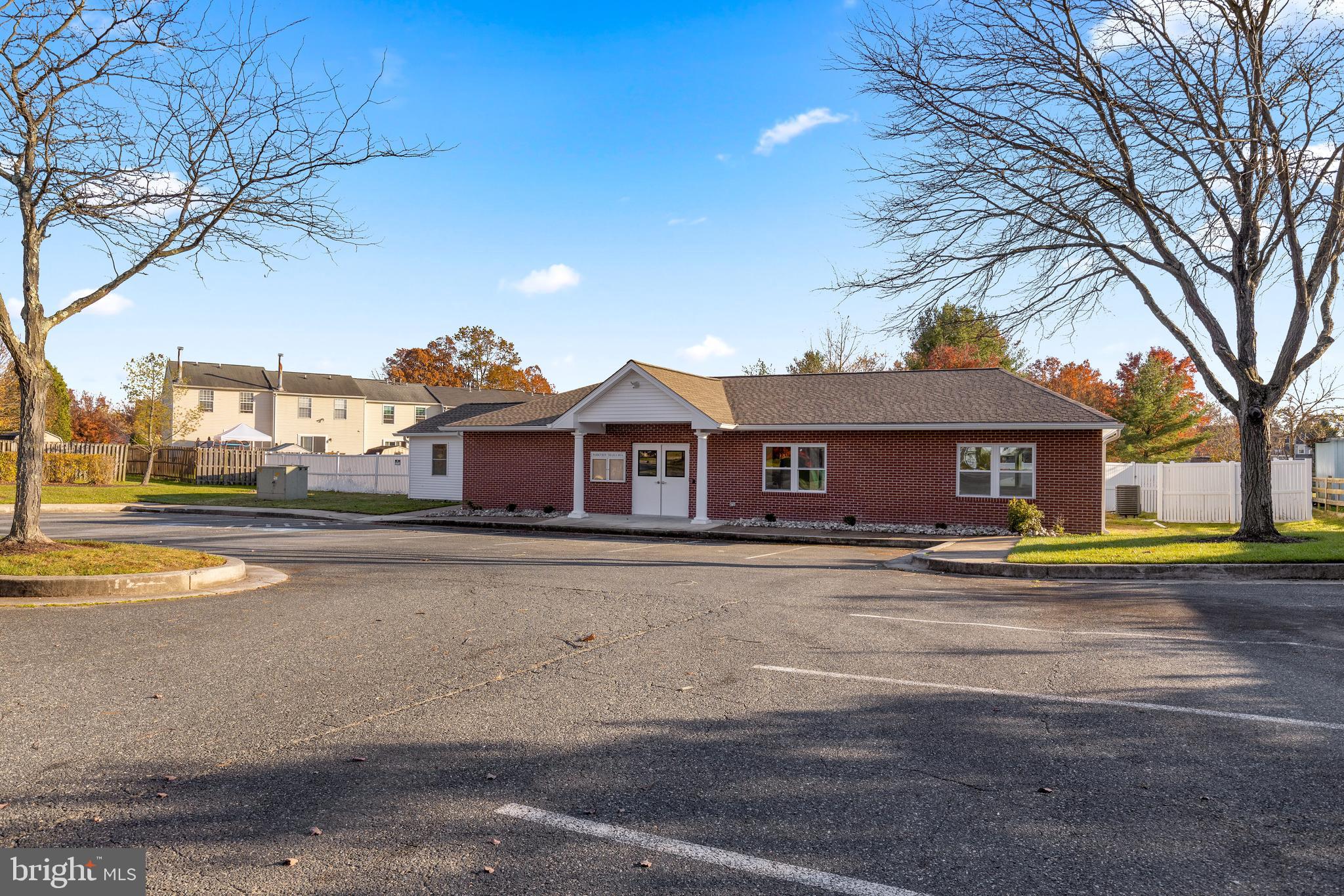 PARKVIEW TRAIL - Residential
