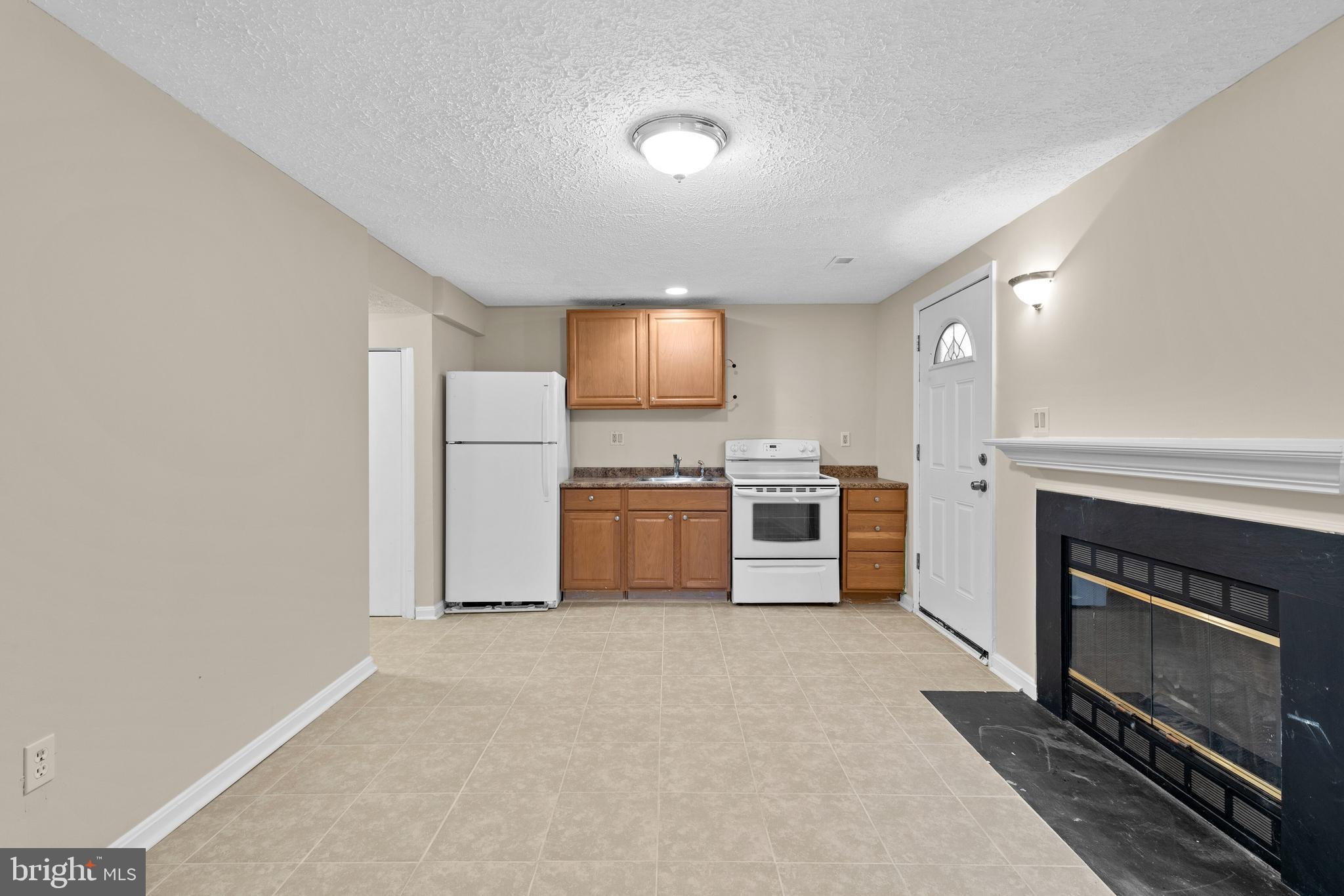 PARKVIEW TRAIL - Residential