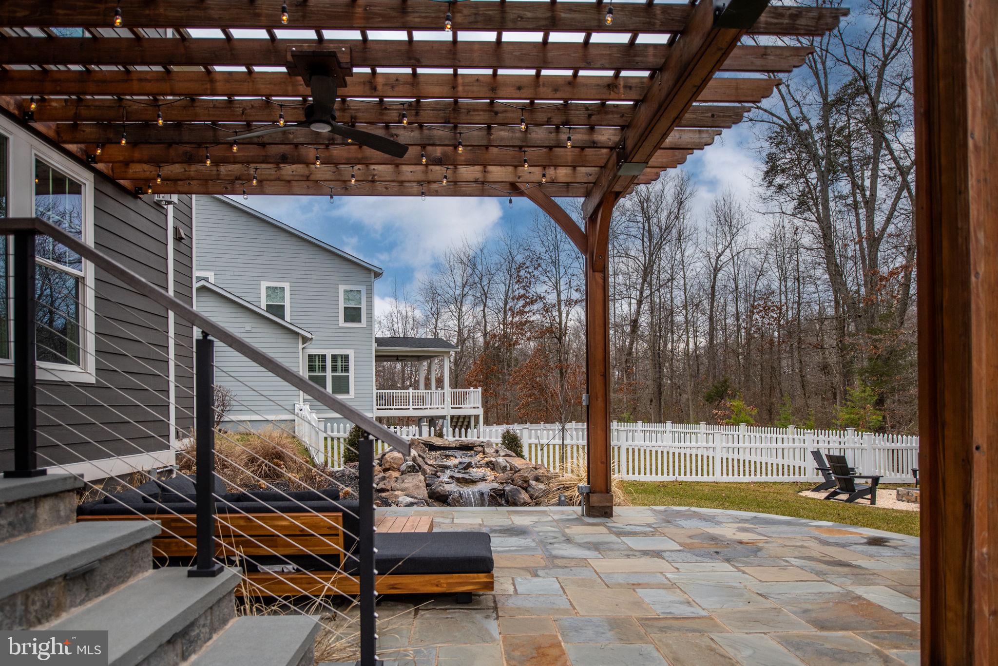 GROVE AT WILLOWSFORD - Residential