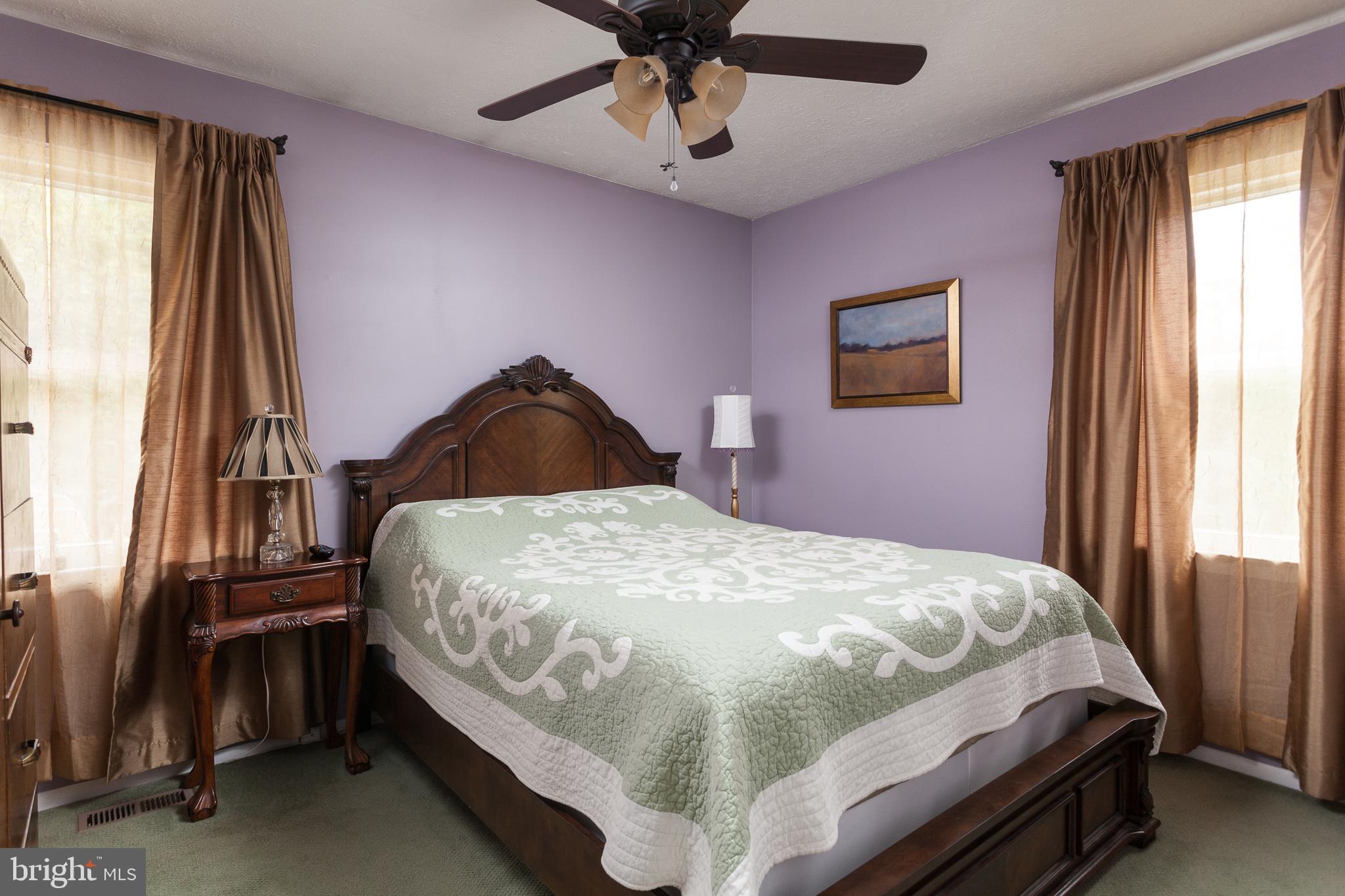 RIDGEFIELD - Residential