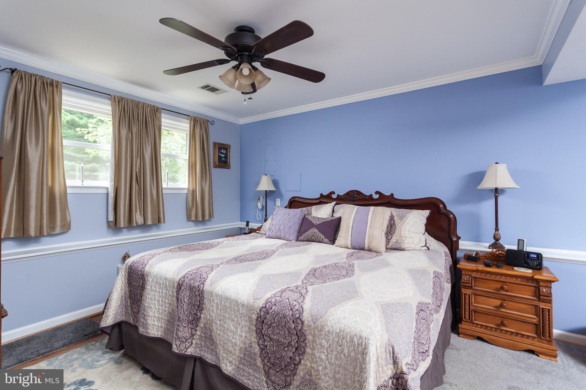 RIDGEFIELD - Residential