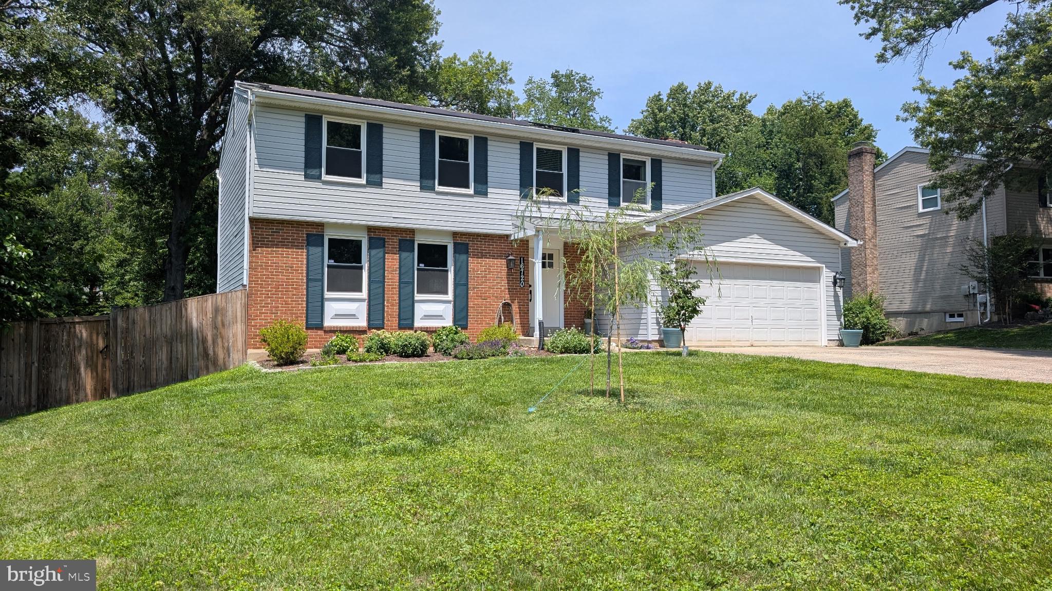 QUINCE ORCHARD MANOR - Residential