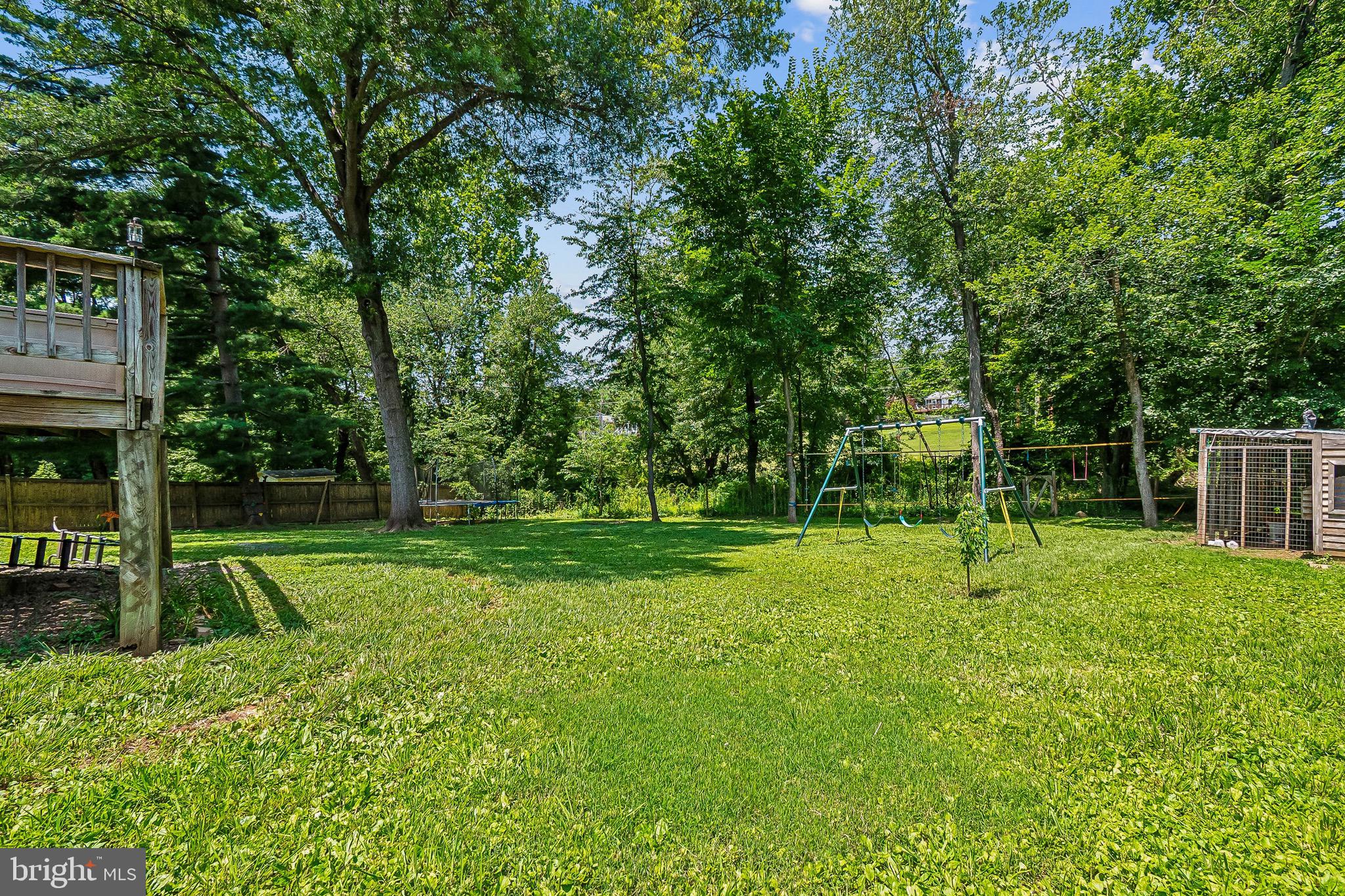 QUINCE ORCHARD MANOR - Residential