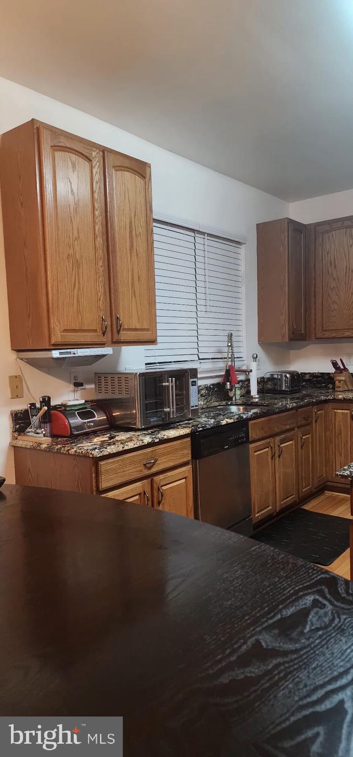 LARGO WOODS - Residential