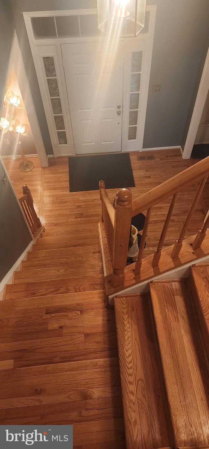 LARGO WOODS - Residential