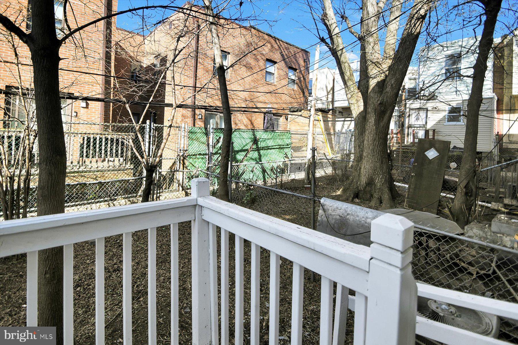 COBBS CREEK - Residential