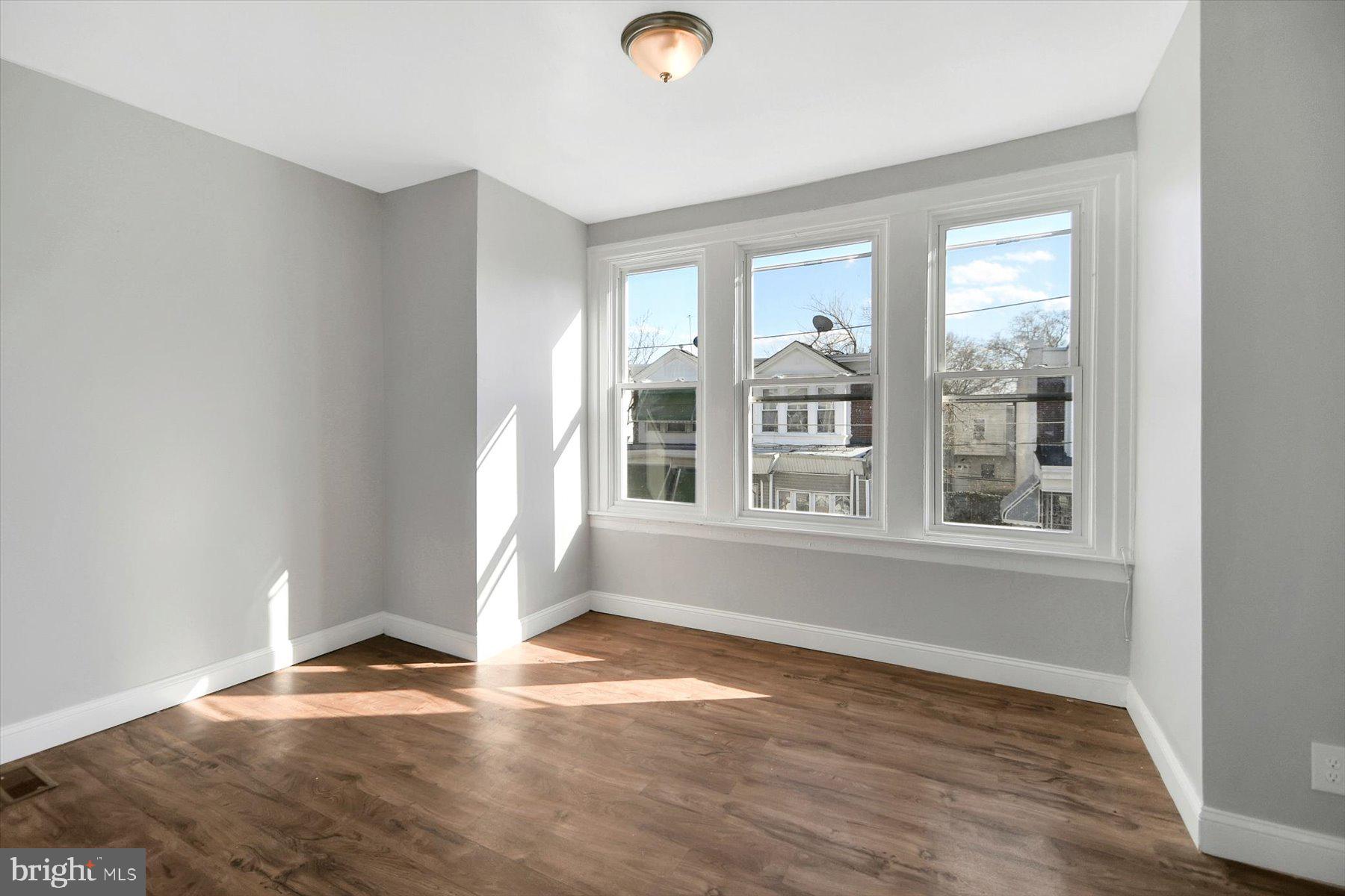 COBBS CREEK - Residential