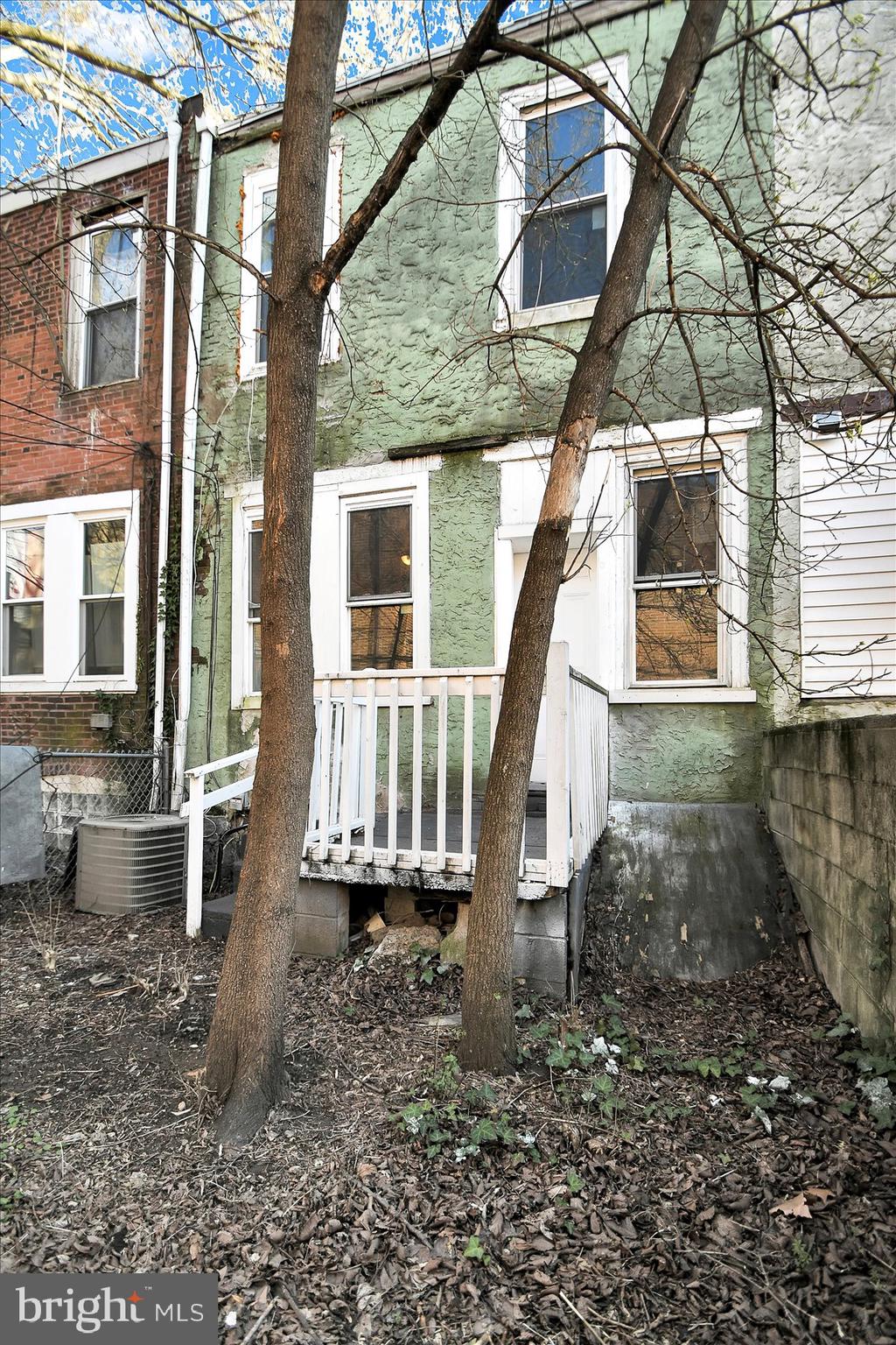 COBBS CREEK - Residential