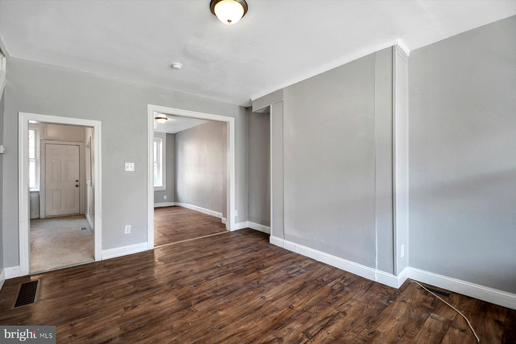 COBBS CREEK - Residential