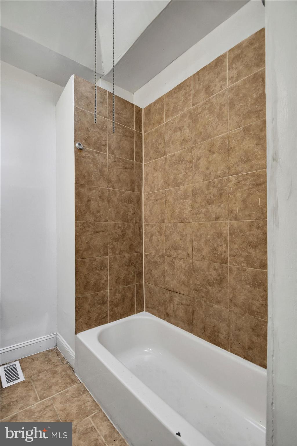 COBBS CREEK - Residential