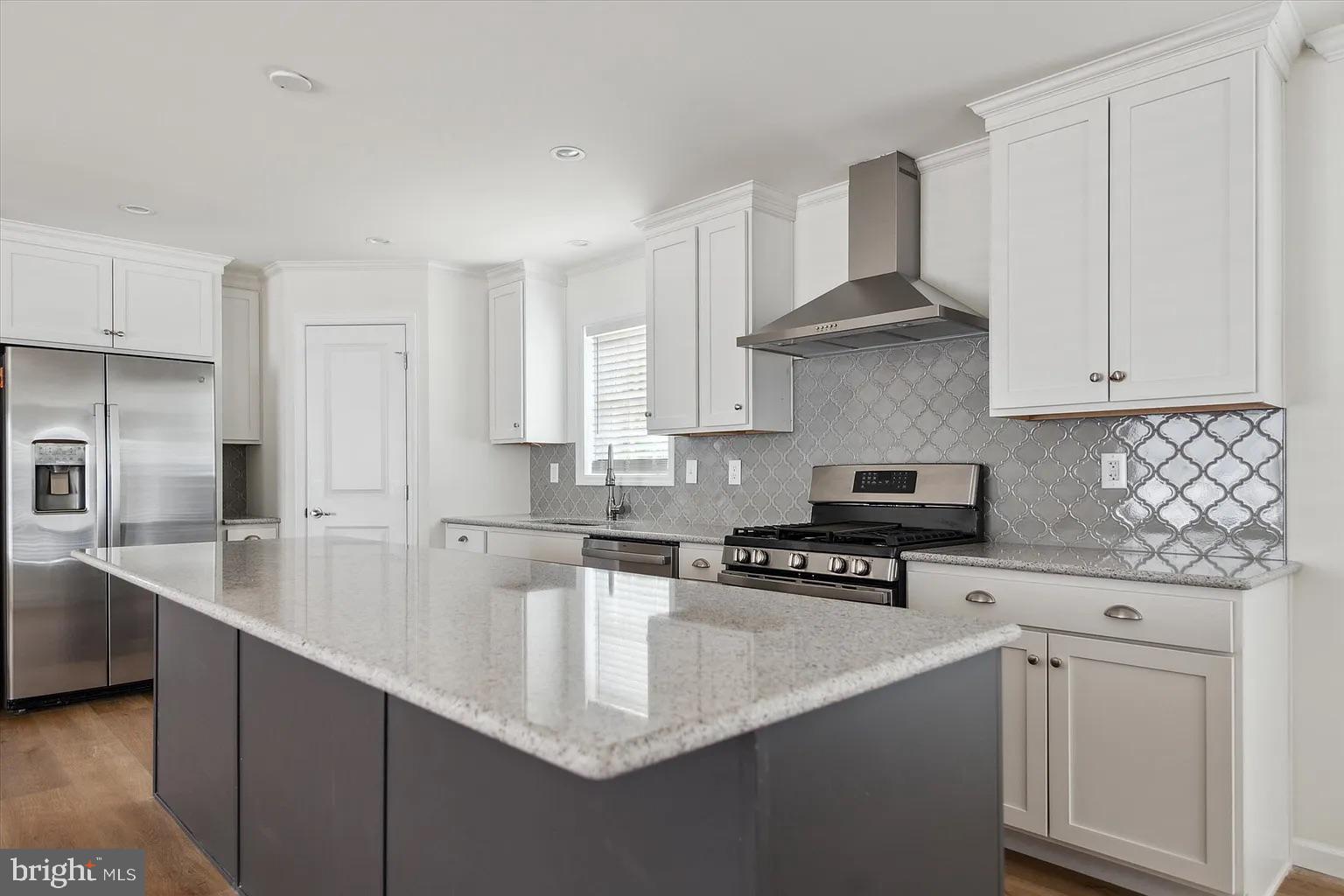 CINNAMON WOODS - Residential