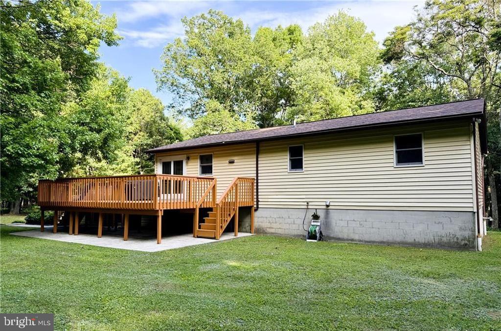 NIS HOLLOW ACRES - Residential