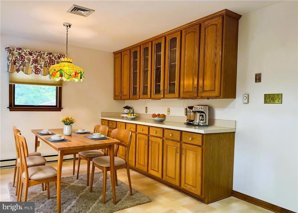 NIS HOLLOW ACRES - Residential