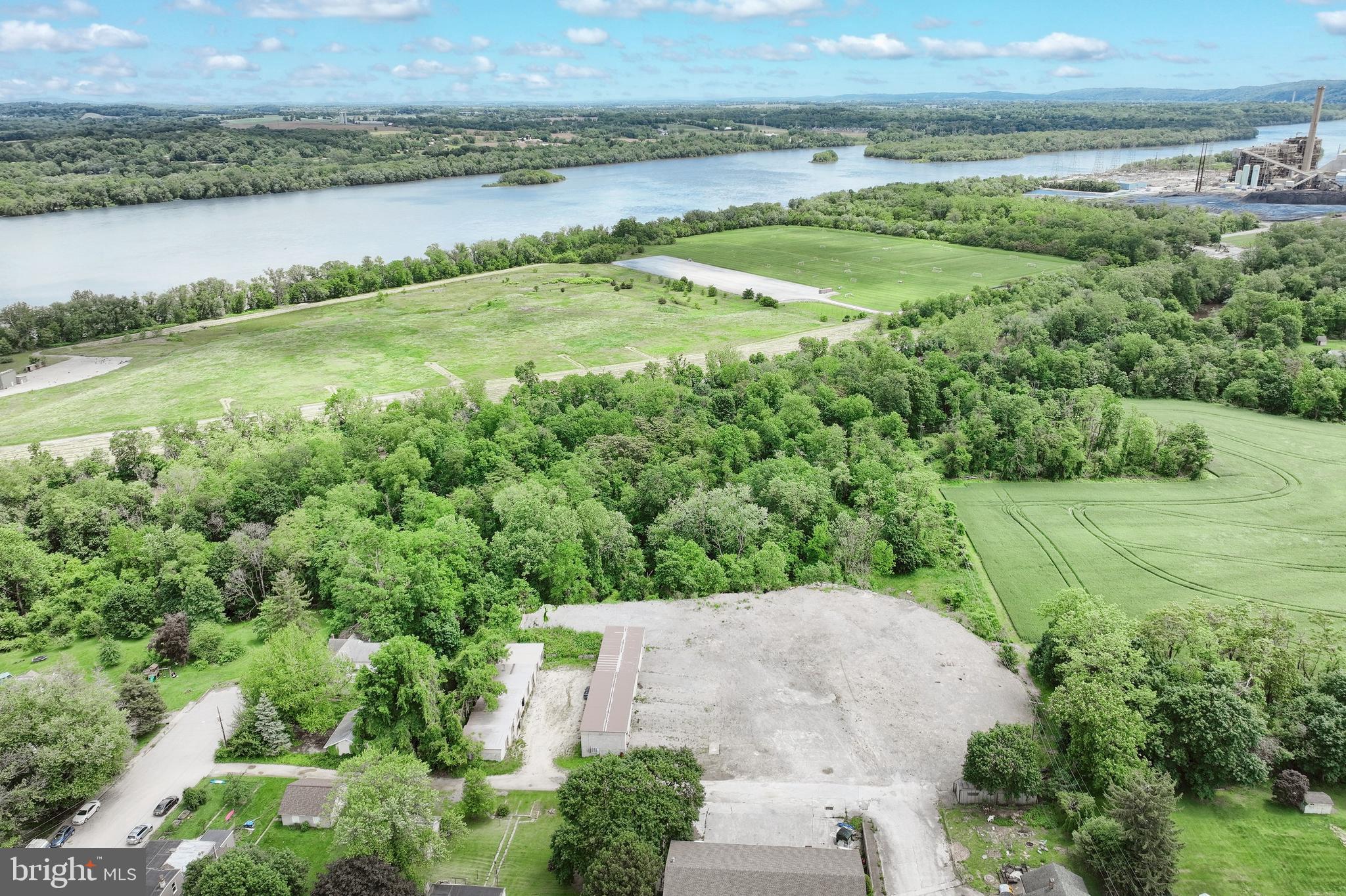 YORK HAVEN - Commercial Sale