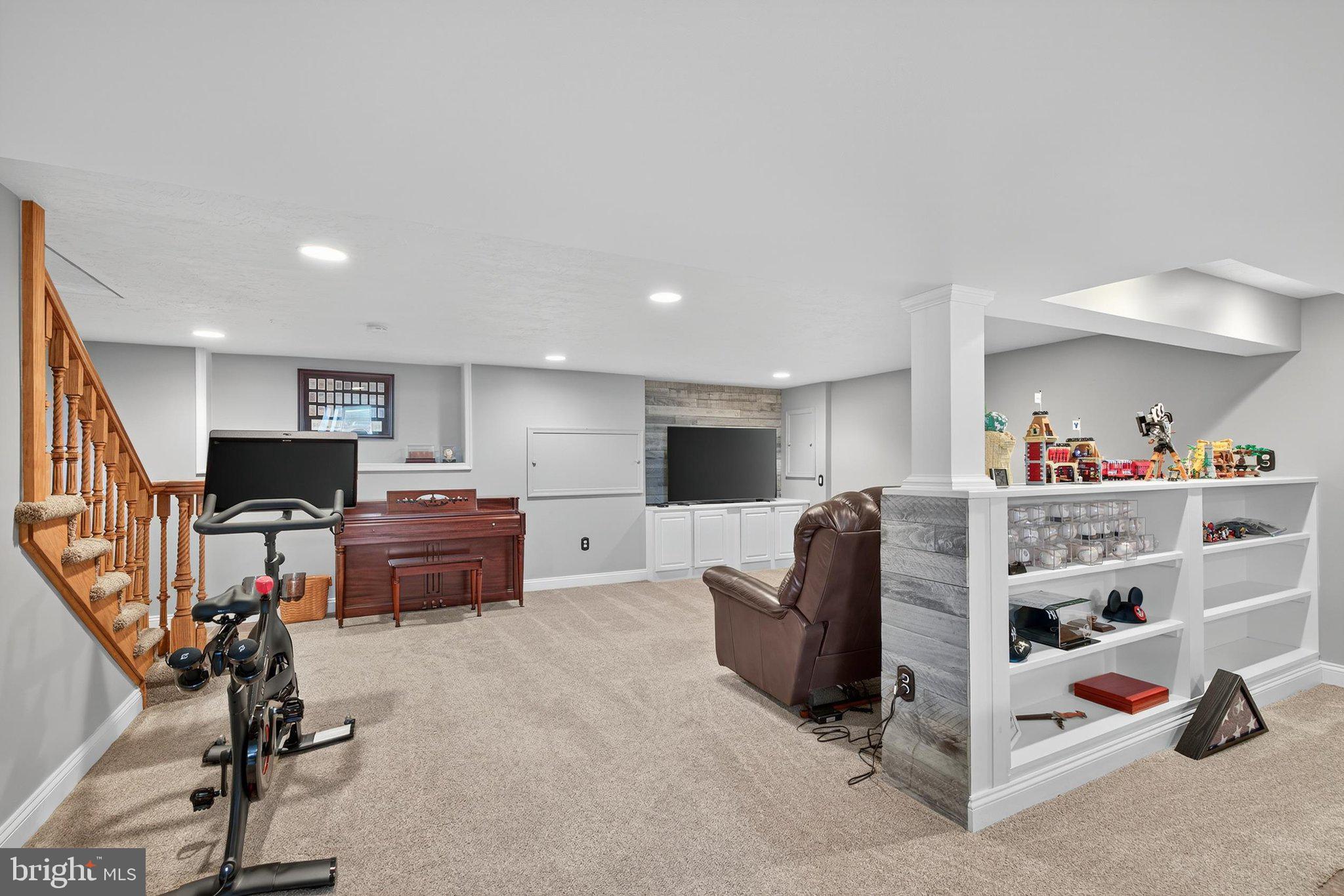 DENVER BOROUGH - Residential