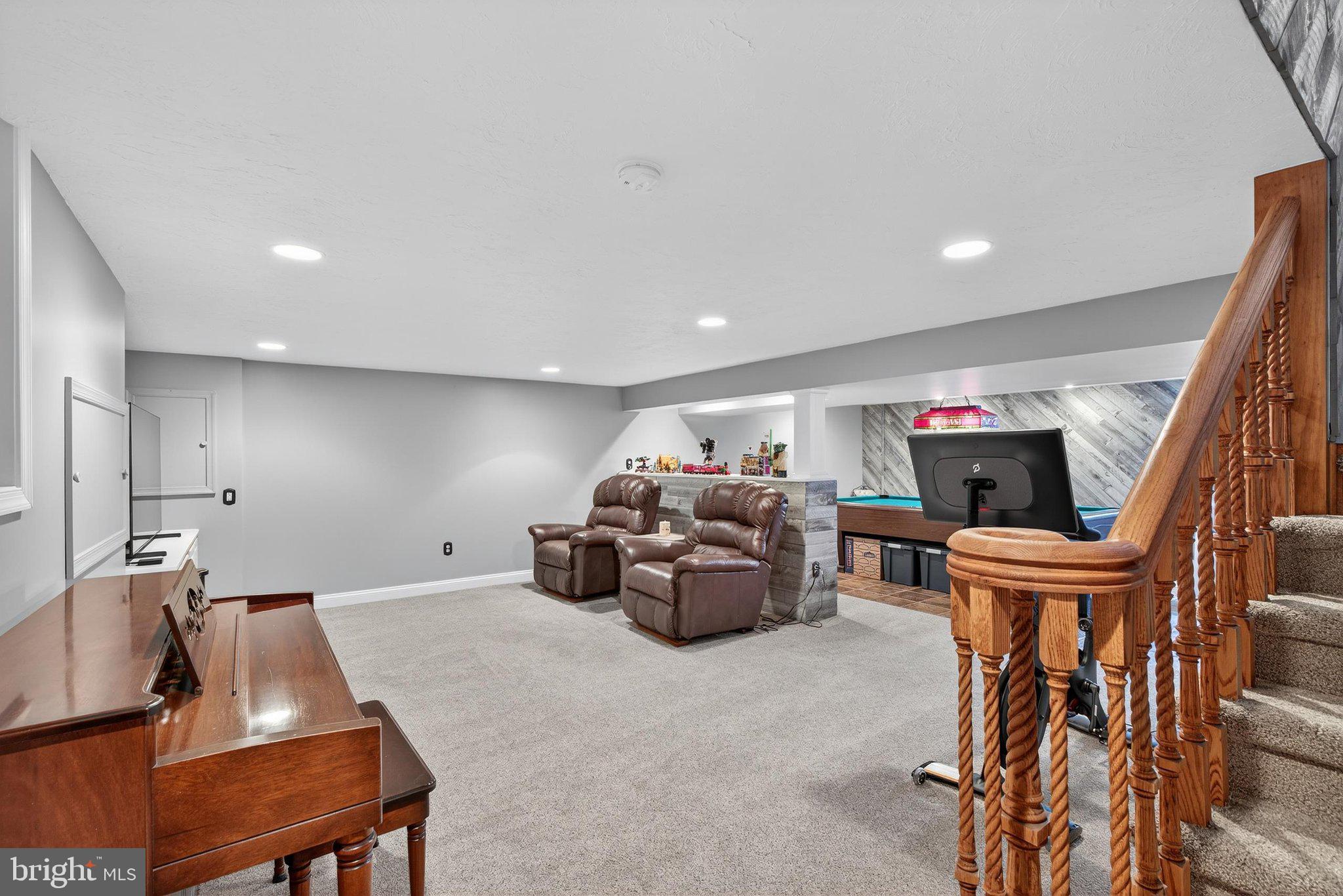 DENVER BOROUGH - Residential