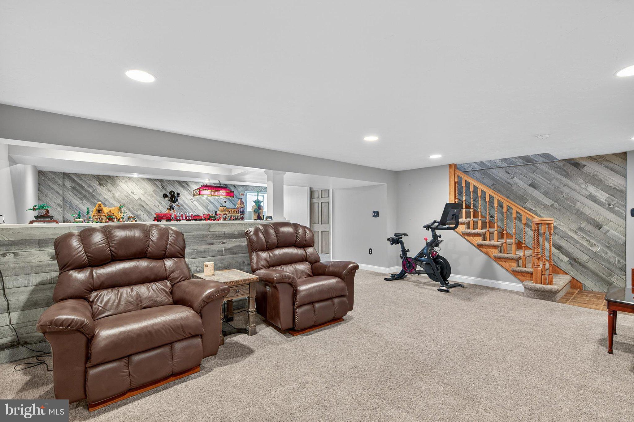 DENVER BOROUGH - Residential