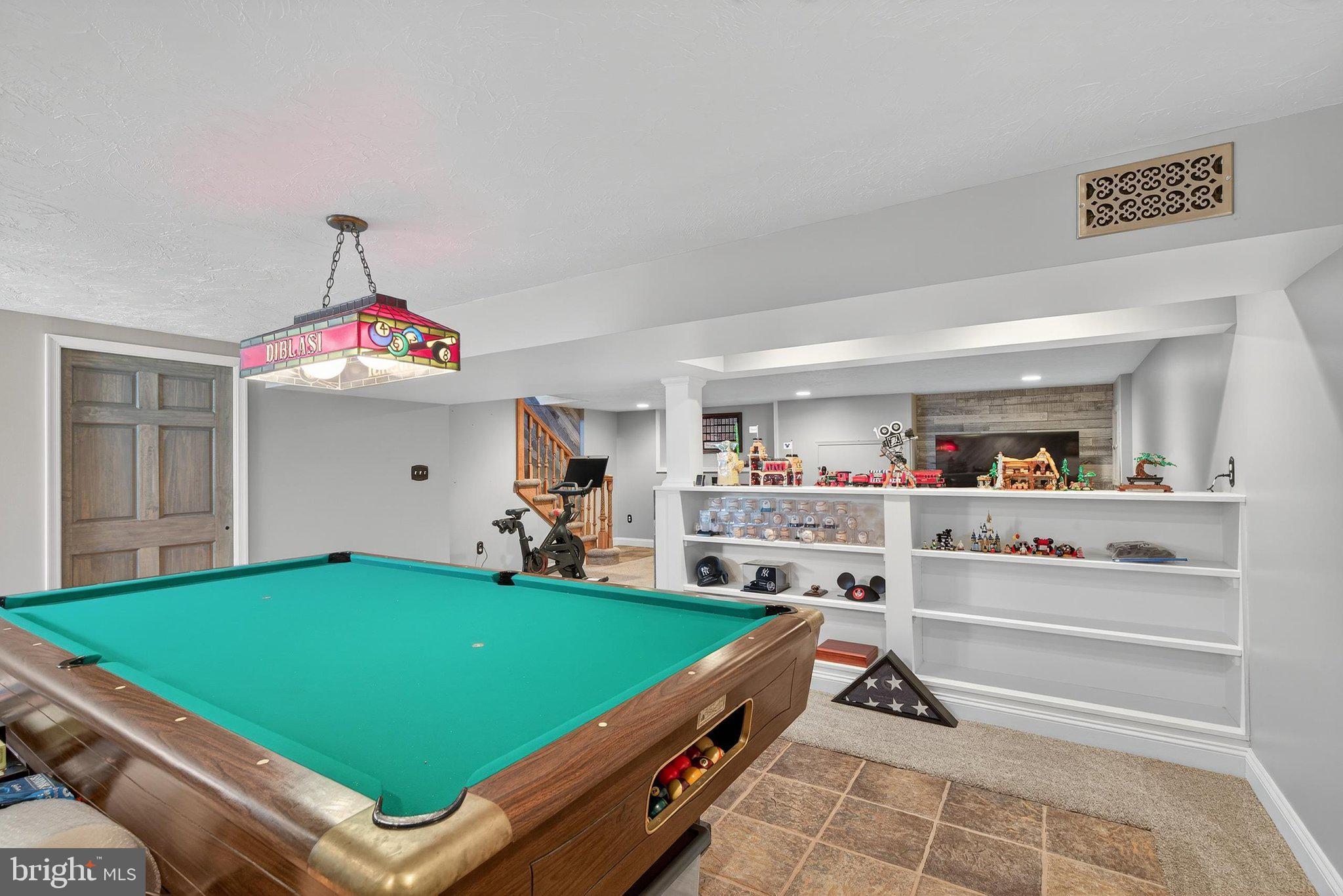 DENVER BOROUGH - Residential