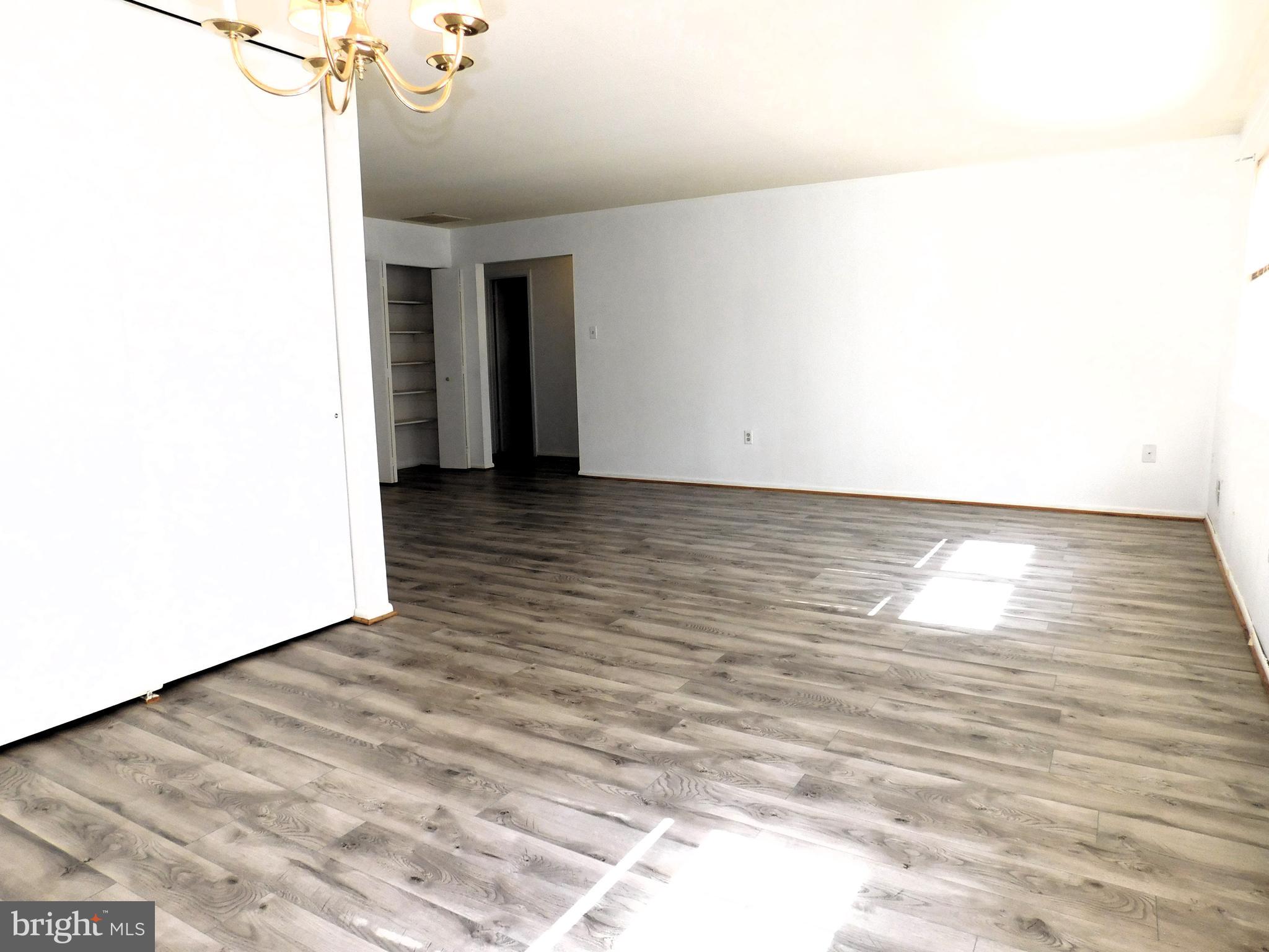 CRESTWOOD VILLAGE - Residential