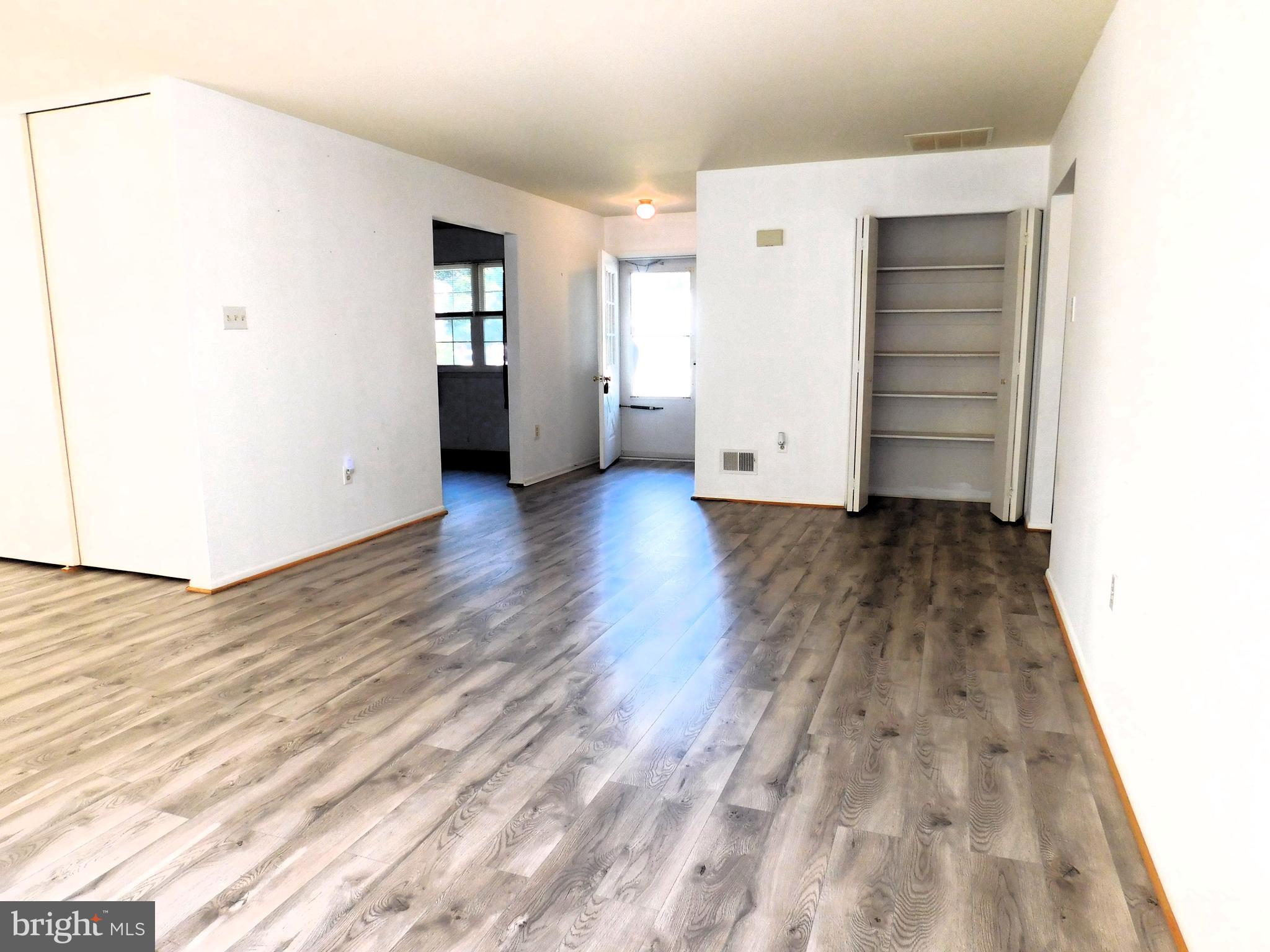 CRESTWOOD VILLAGE - Residential