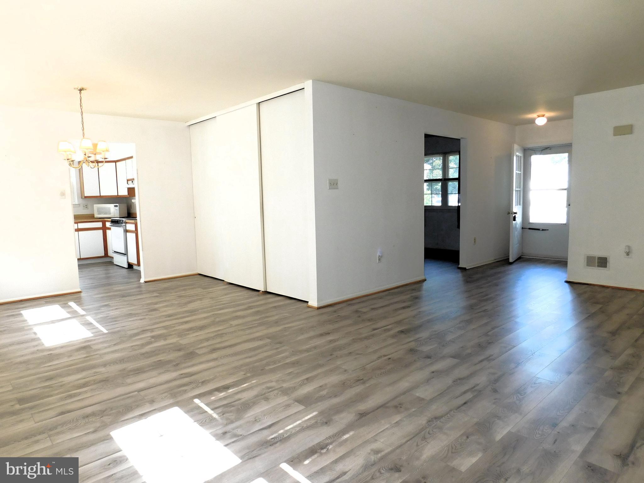 CRESTWOOD VILLAGE - Residential