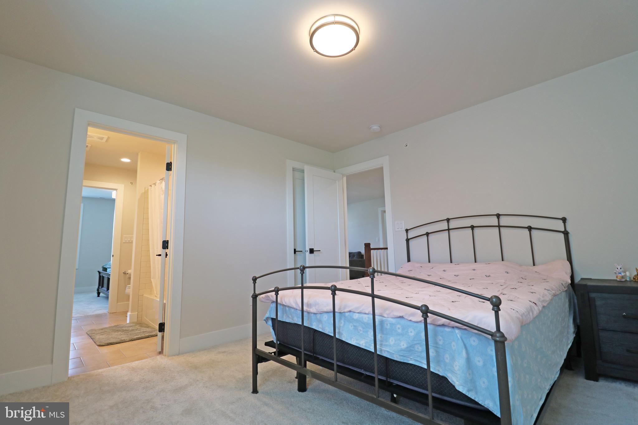 STONEBROOK AT UPPER MERION - Residential